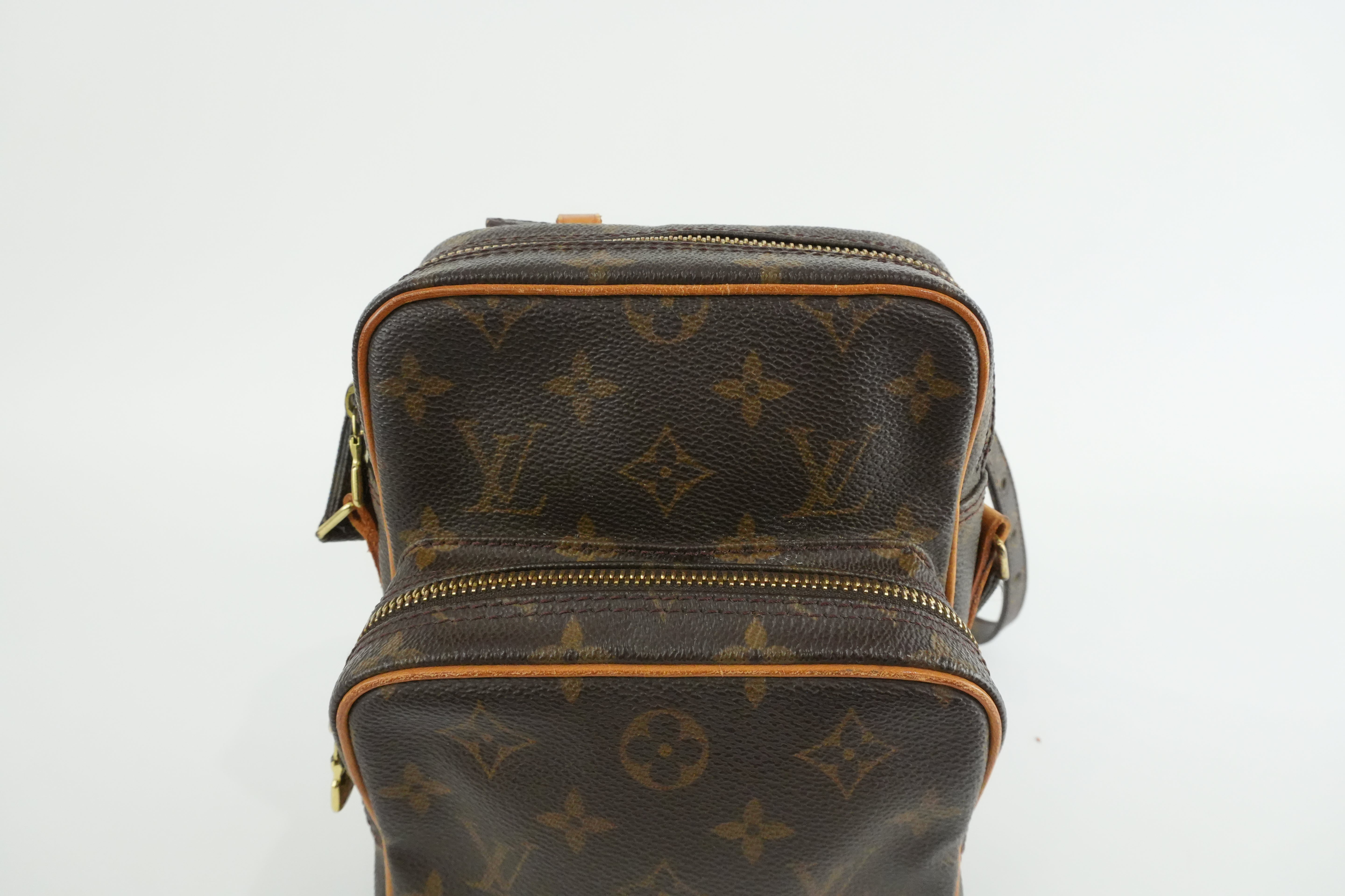 Louis Vuitton Monogram Amazone Crossbody Used