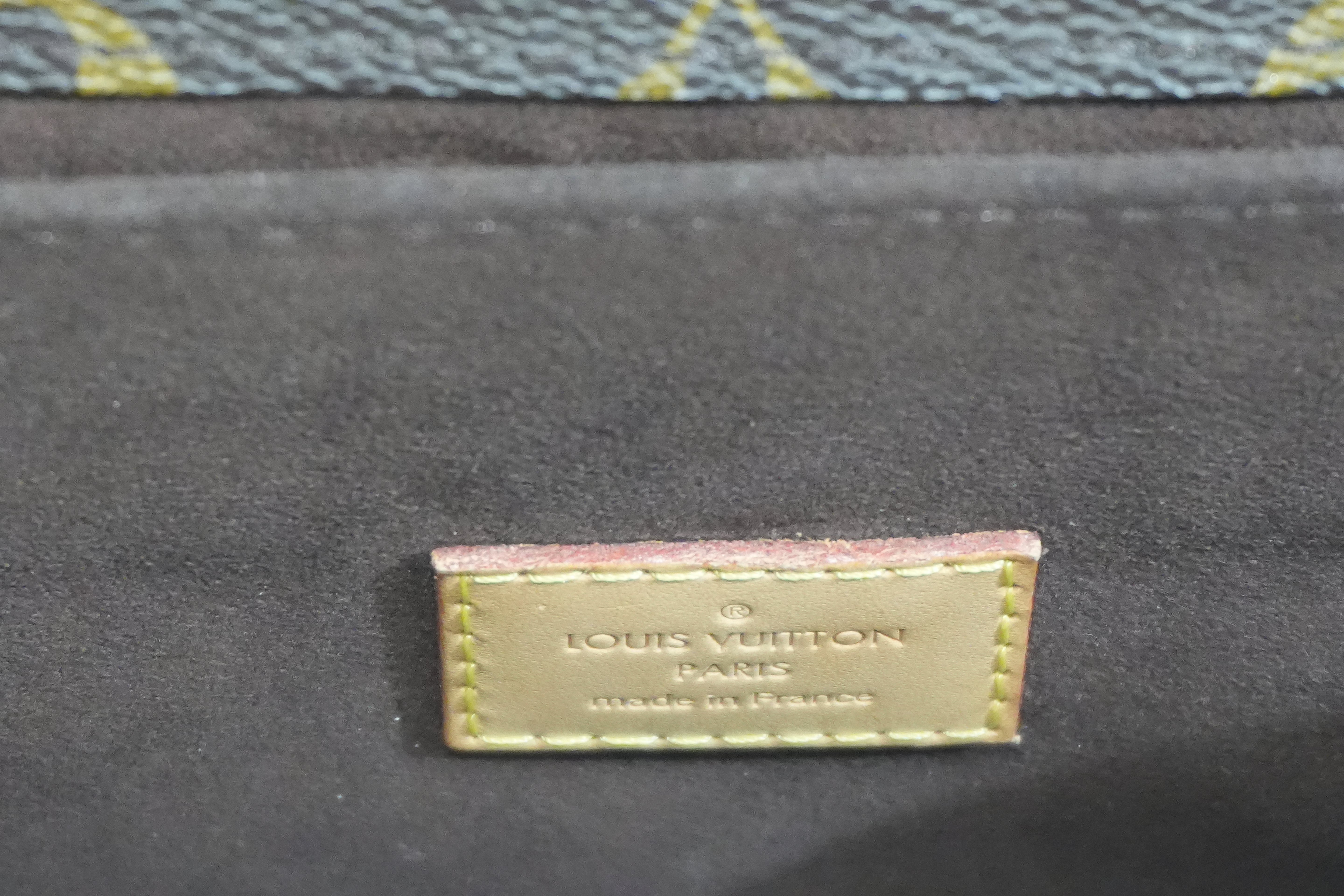 Pre-owned Louis Vuitton Monogram Metis Crossbody Bag