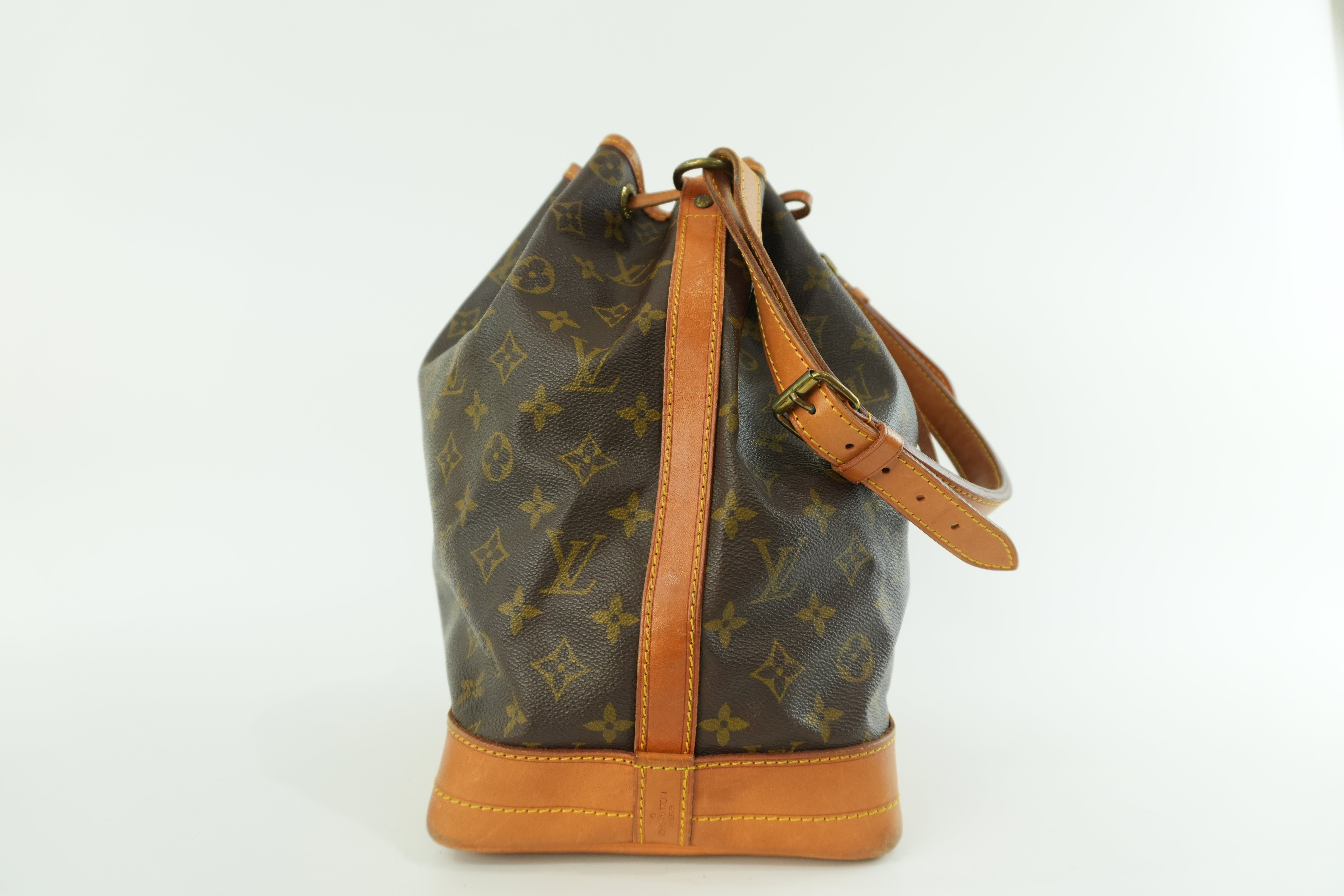 Pre-owned Louis Vuitton Monogram Noe Bucket Shoulder Bag