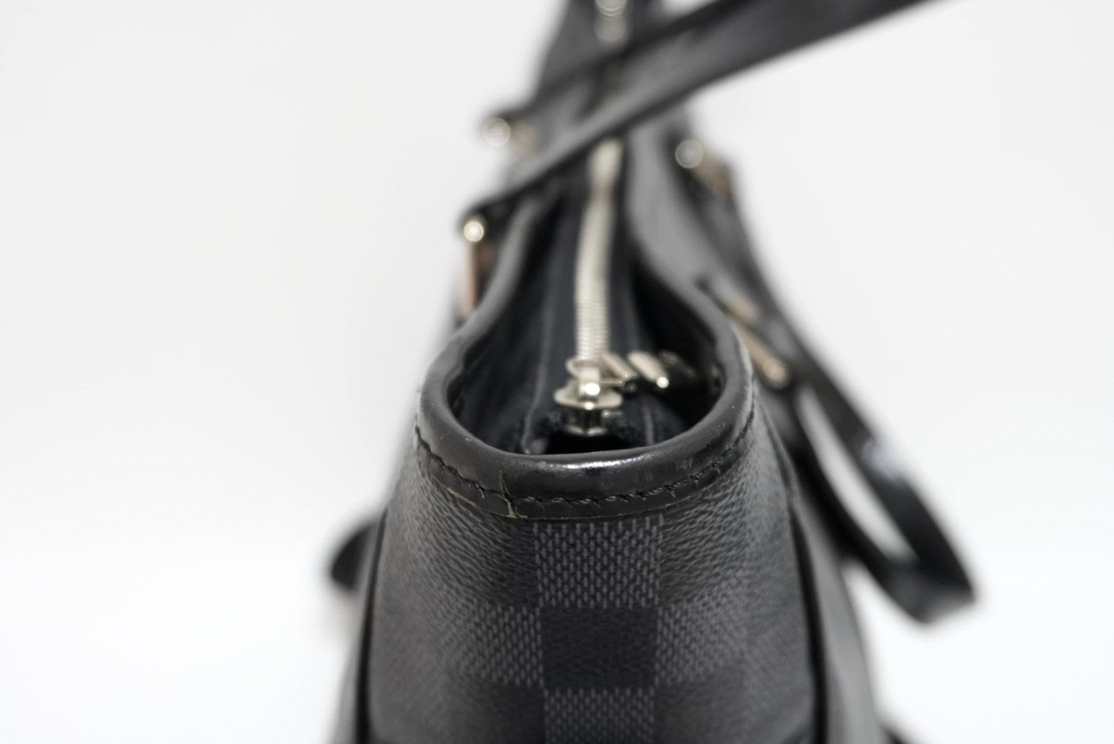 ルイヴィトン ダミエグラフィット タダオ 2ウェイトートバッグ 中古