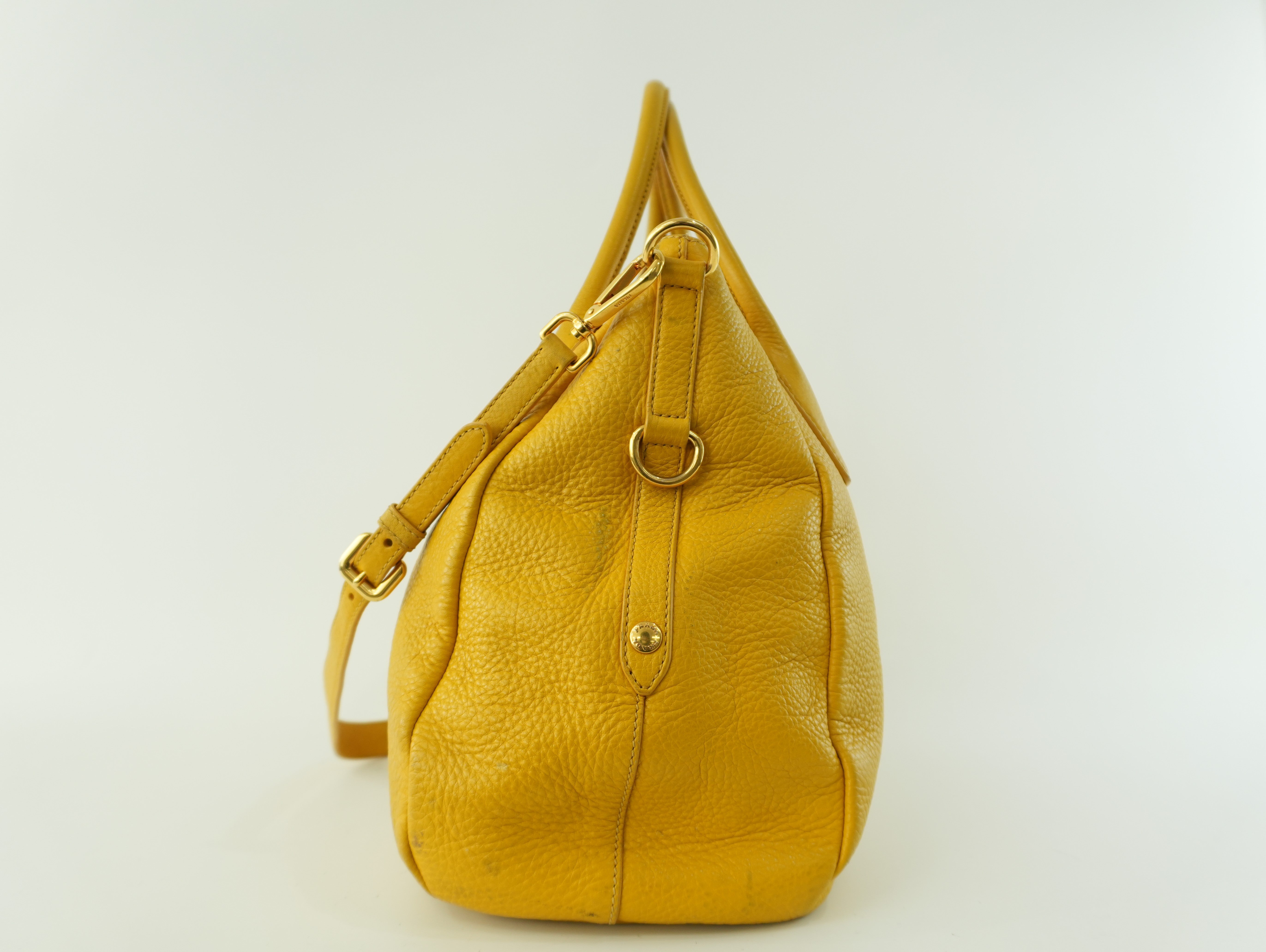 Pre-owned Prada Leather Two Way Shoulder Bag Yellow