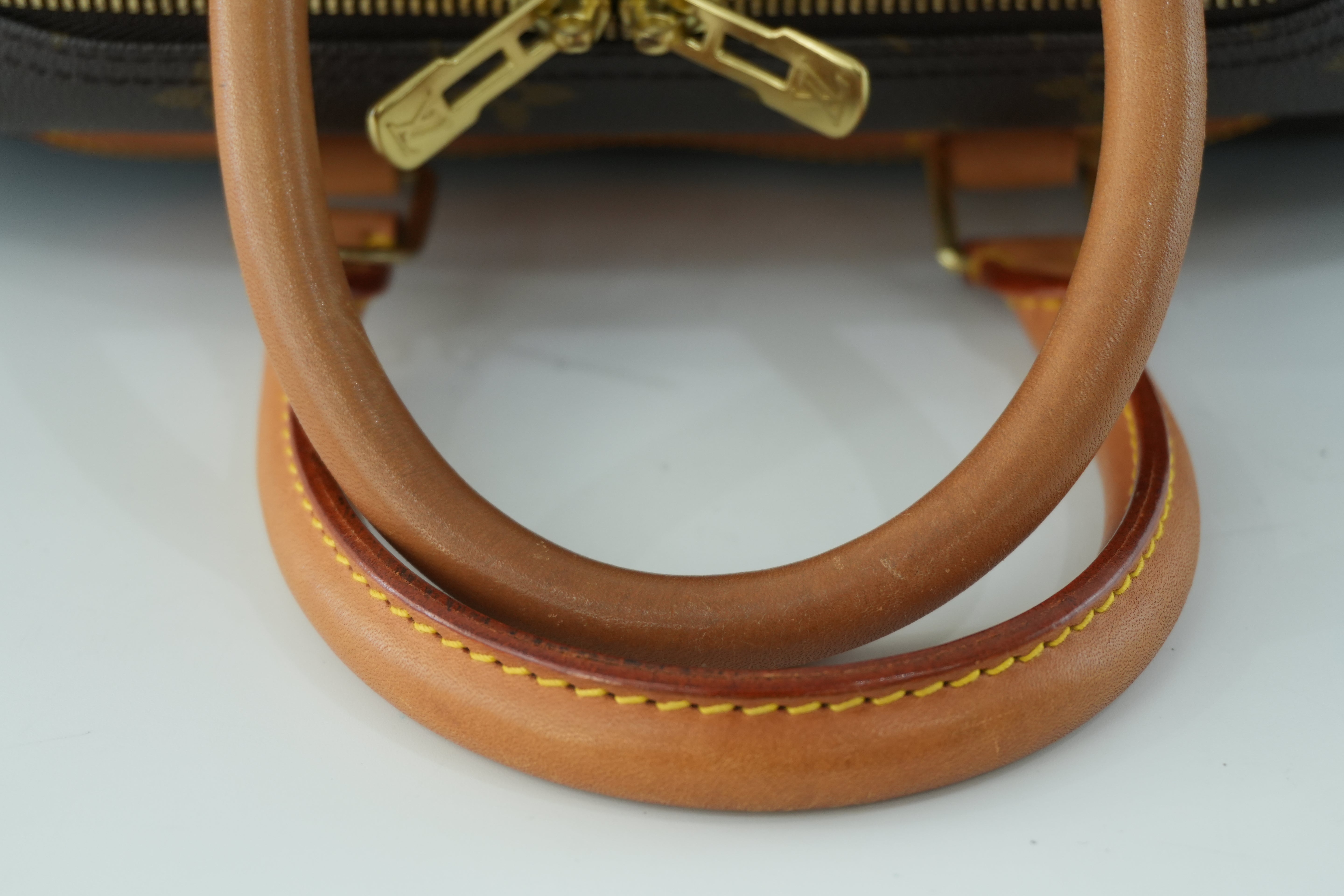 Pre-owned Louis Vuitton Monogram Deauville Handbag