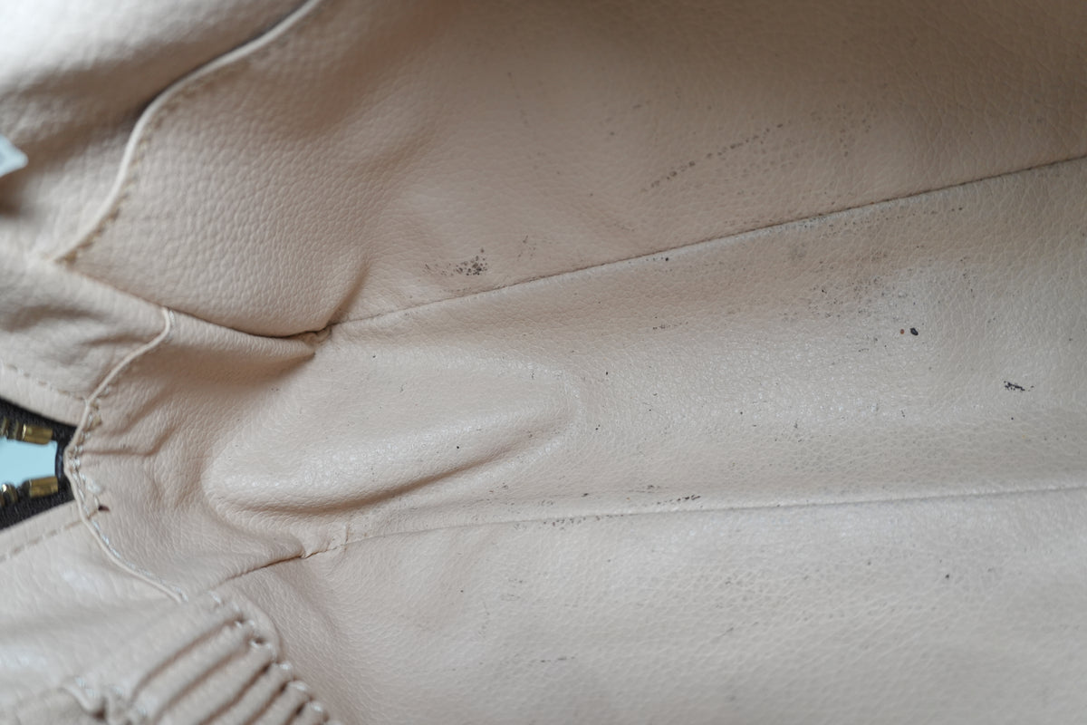 Pre-Owned Louis Vuitton Monogram Trousse 28
