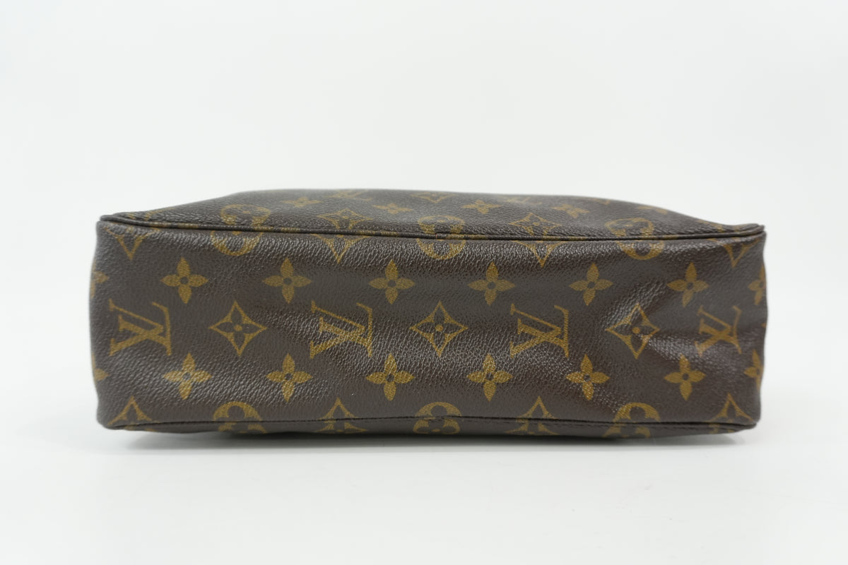 Pre-Owned Louis Vuitton Monogram Trousse 28 Pouch