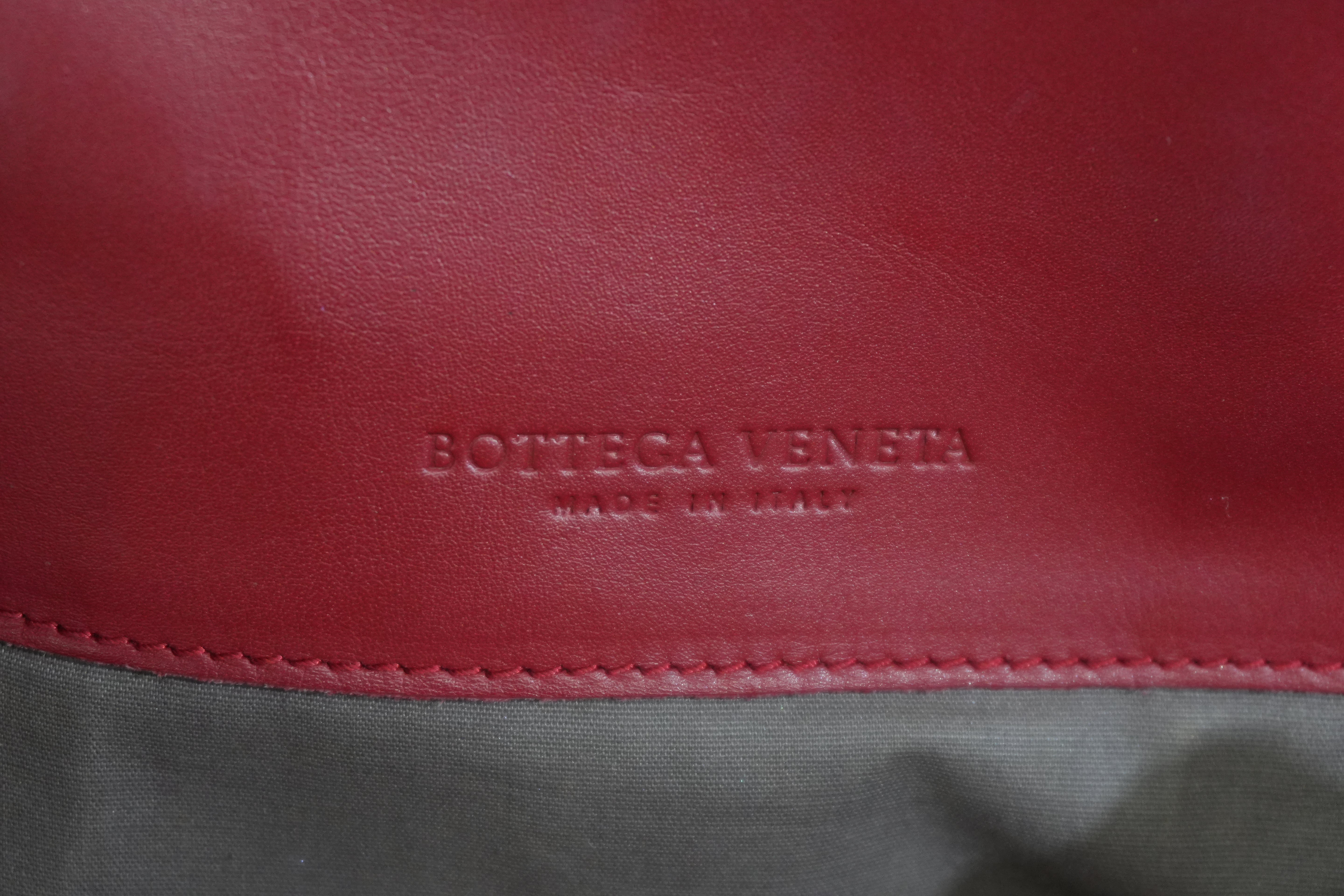 Pre-owned Bottega Handbag Red