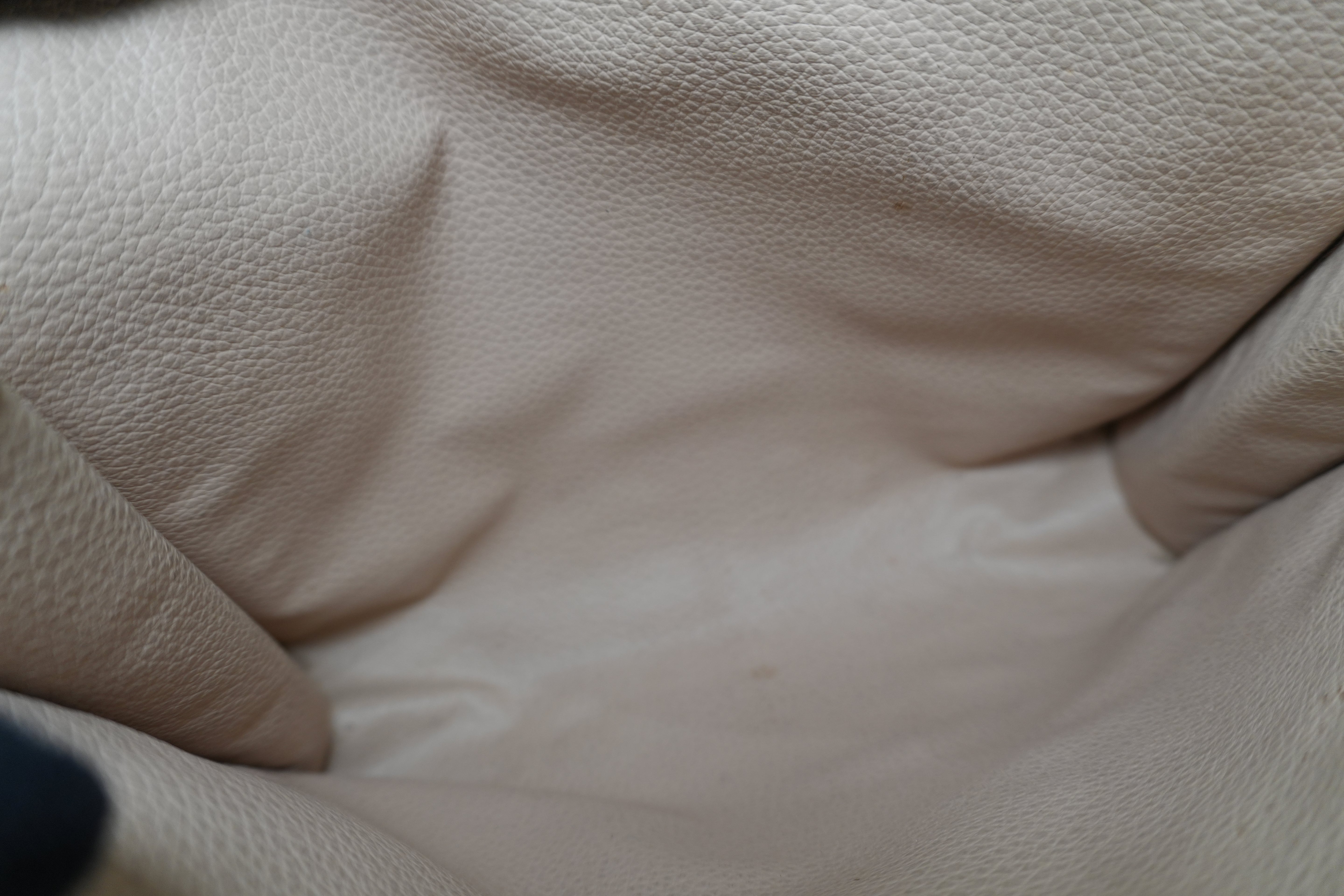 Louis Vuitton Monogram Toiletry 26 Pouch Used