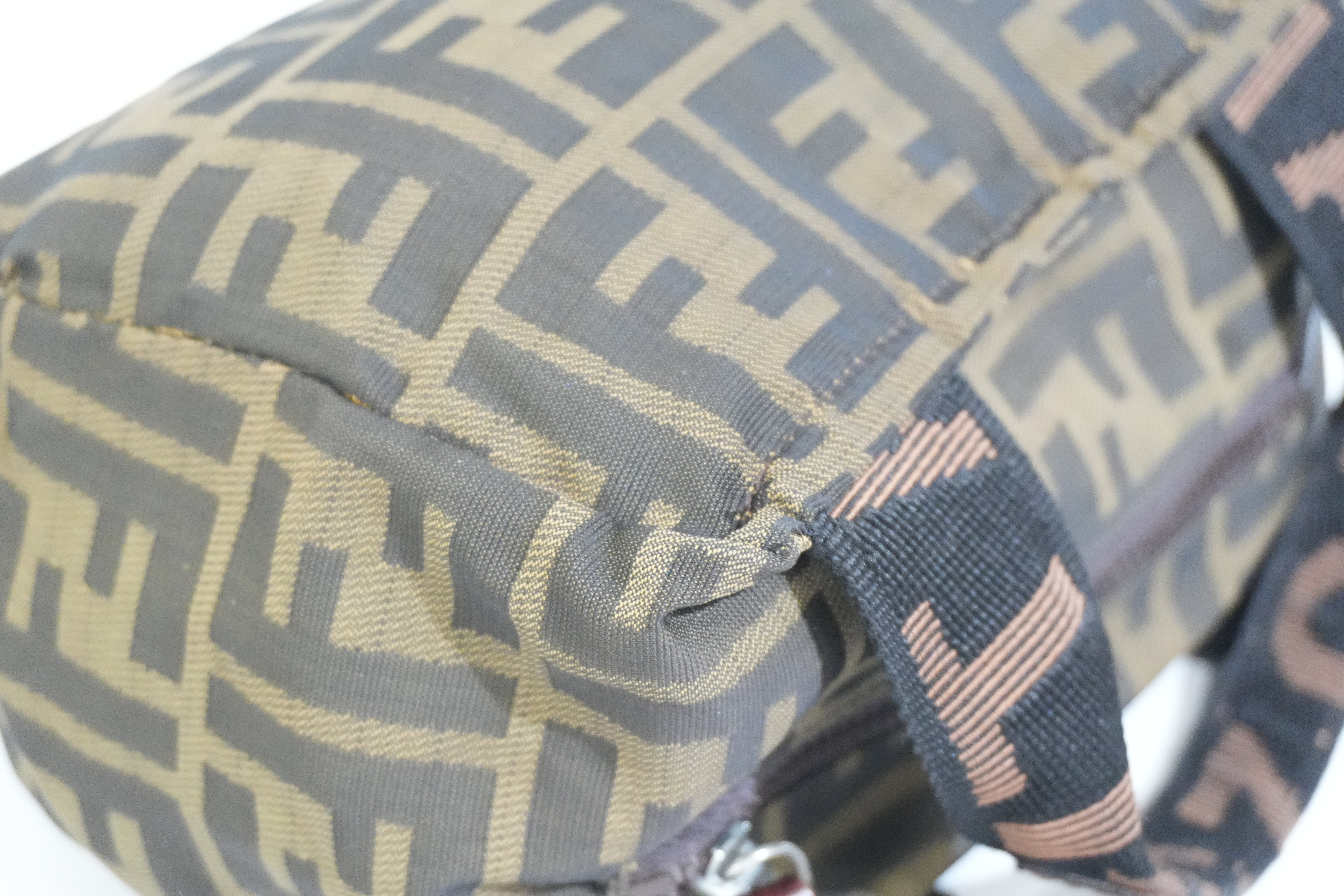 Pre-owned Fendi Zucca Handbag Brown