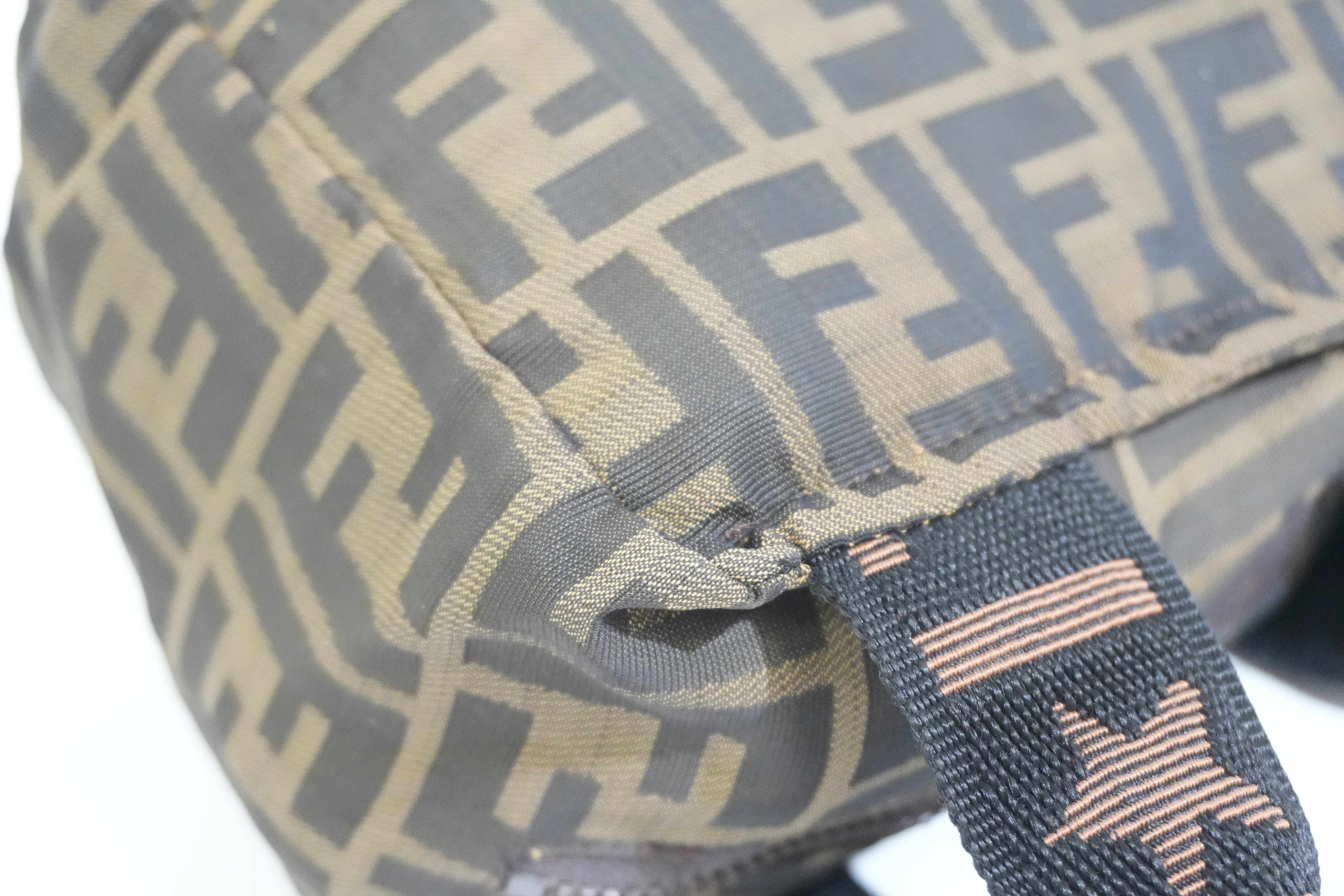 Pre-owned Fendi Zucca Handbag Brown