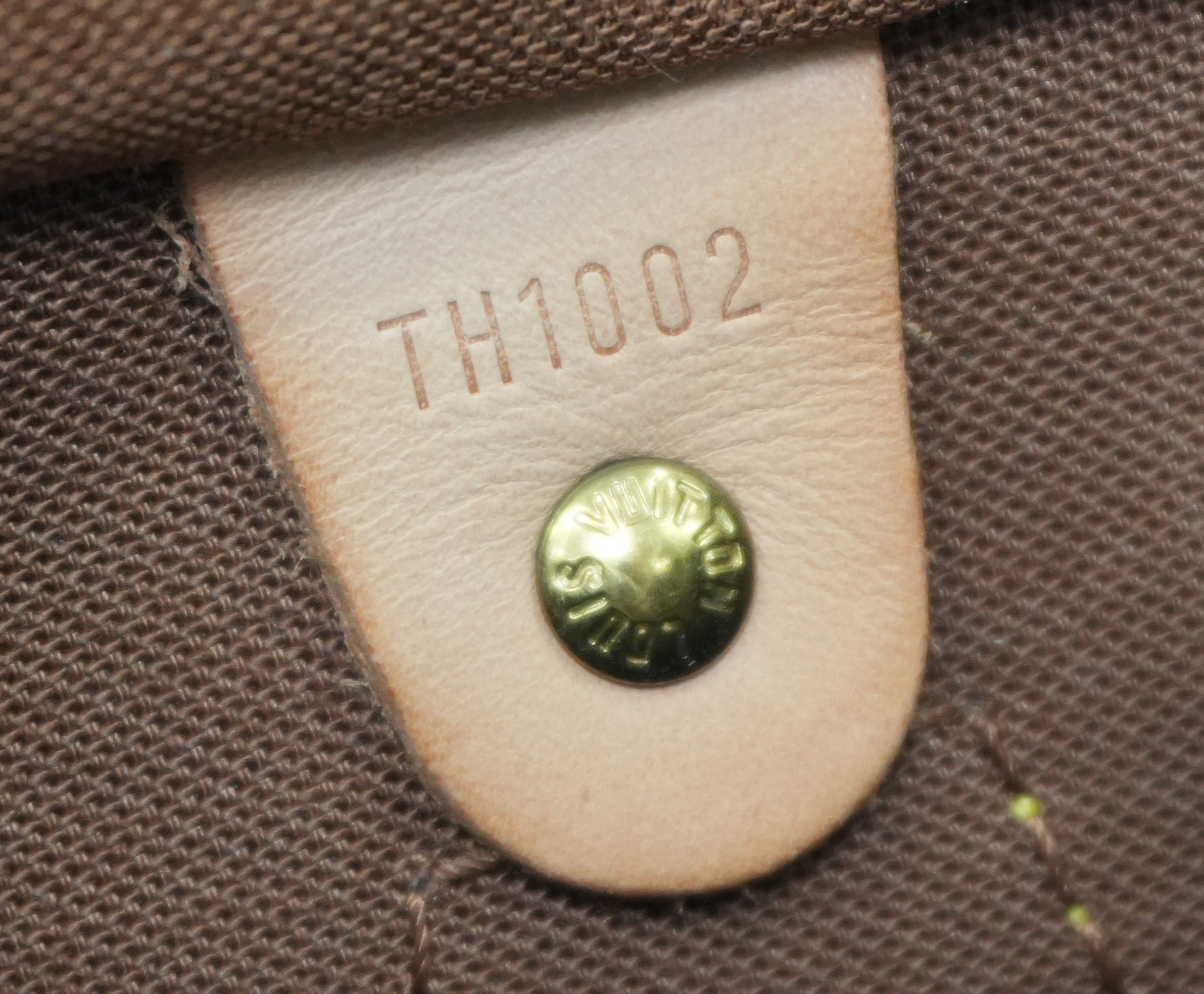 Louis Vuitton Monogram Speedy 30 Handbag Used