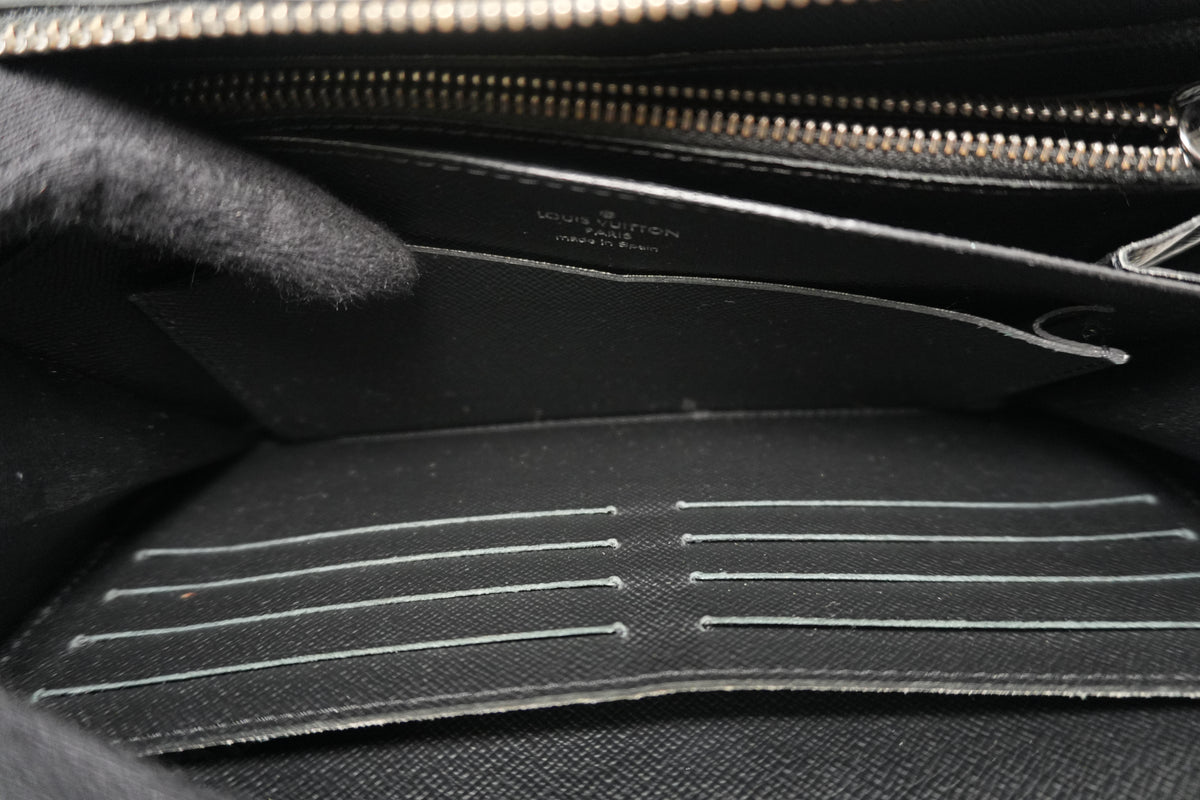 Pre-Owned Louis Vuitton Eclipse Monogram XL Organizer Black