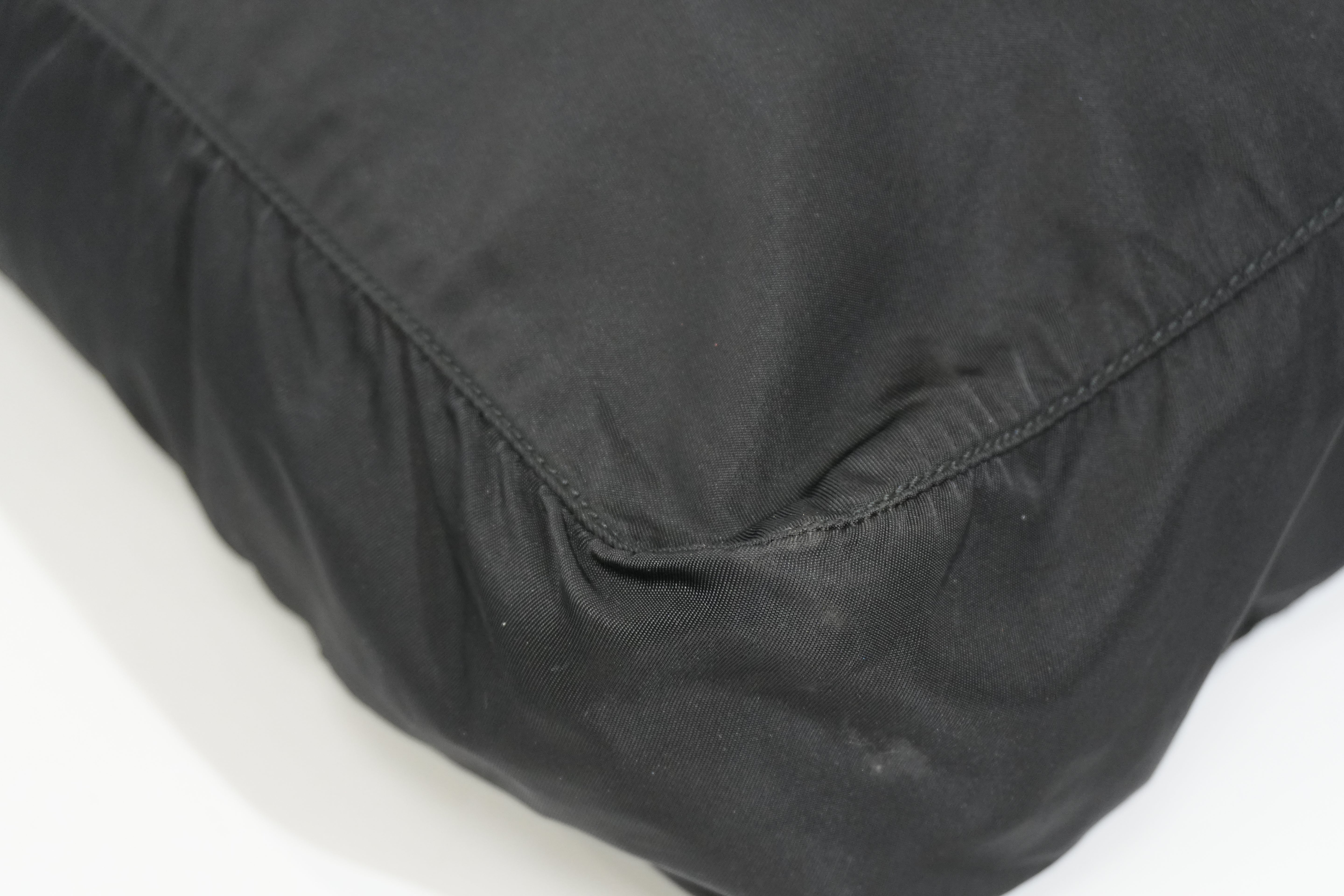 Pre-owned Prada Handbag Black