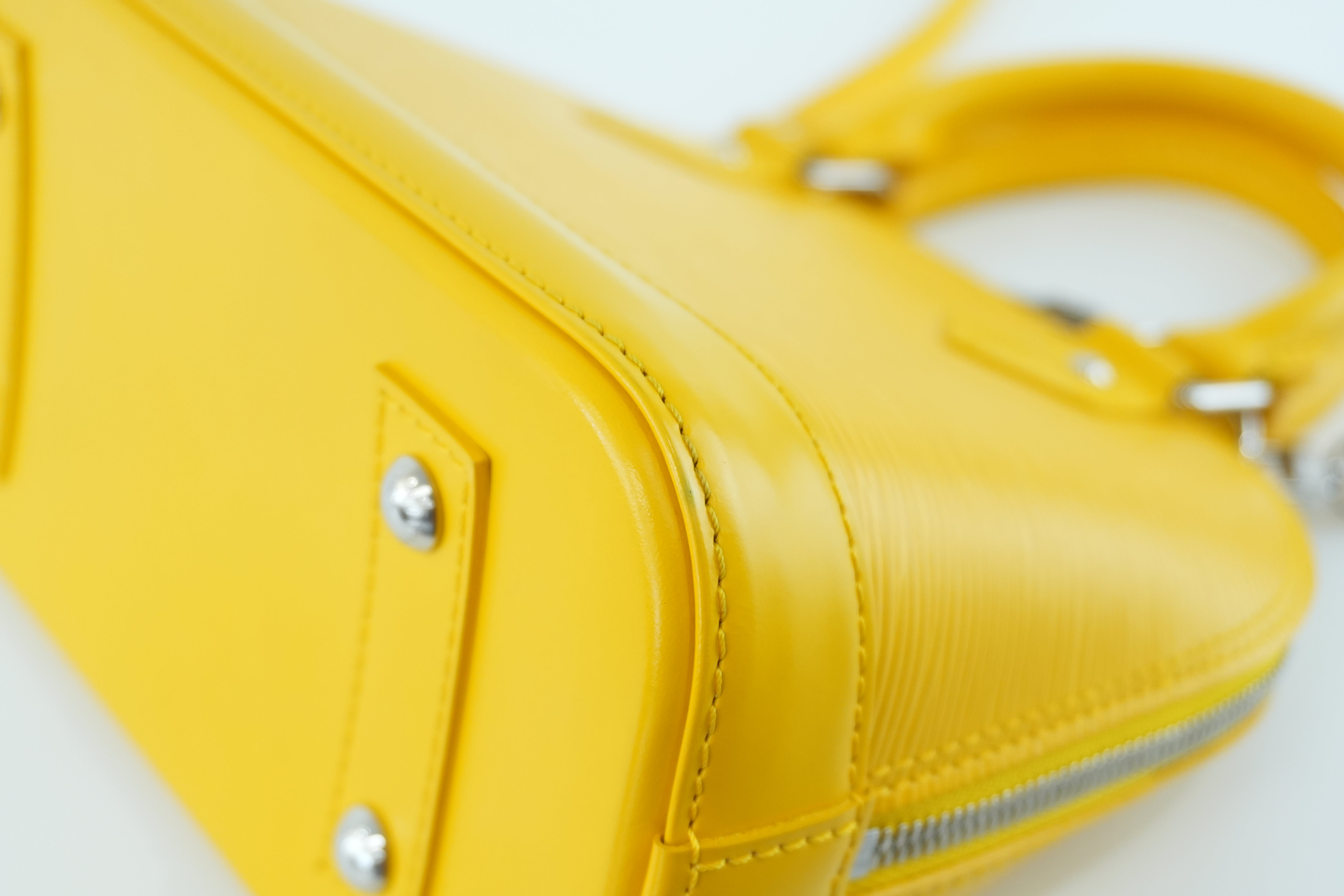 Louis Vuitton Alma BB Epi Yellow Used