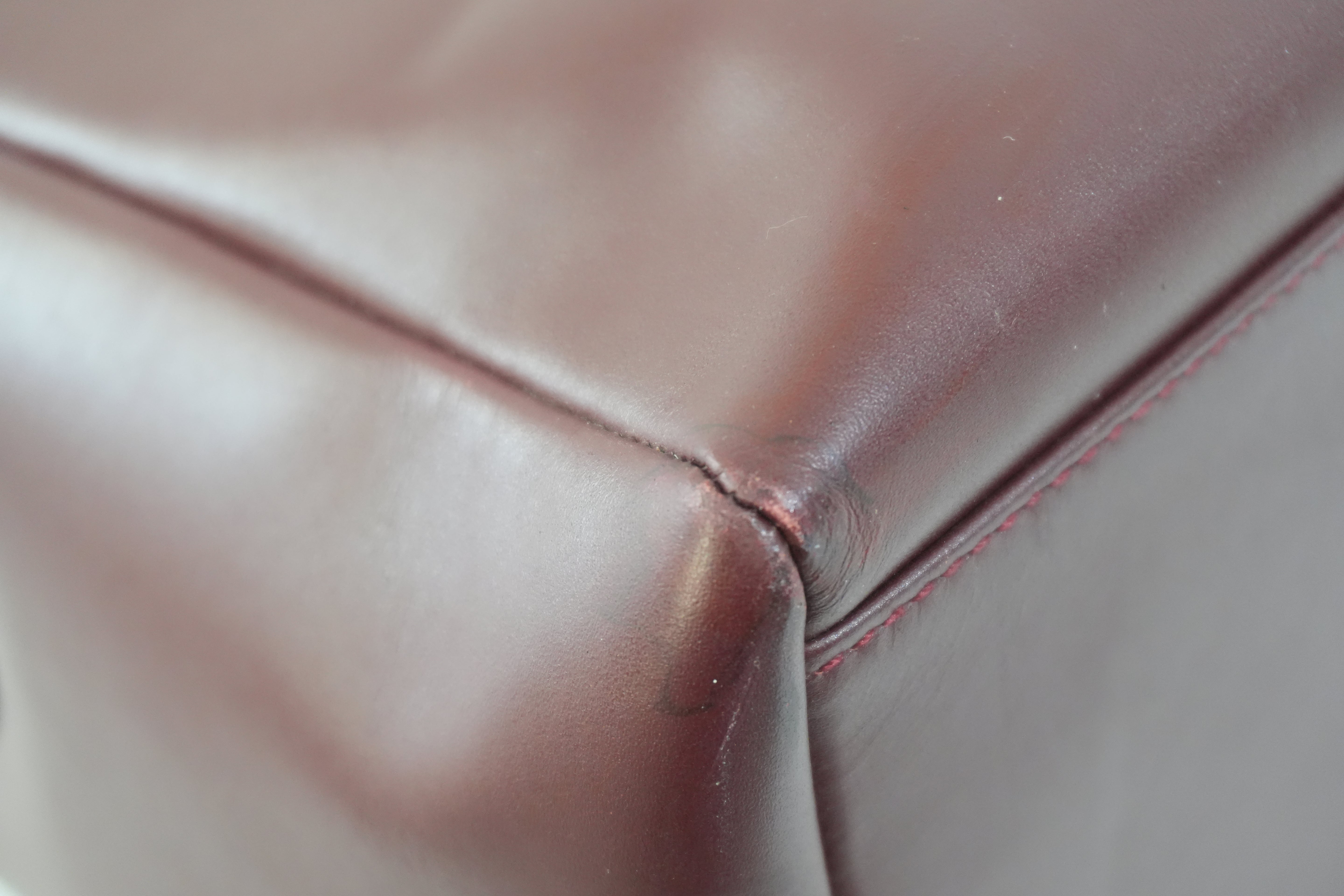 Pre-owned Cartier Crossbody Bag Burgundy