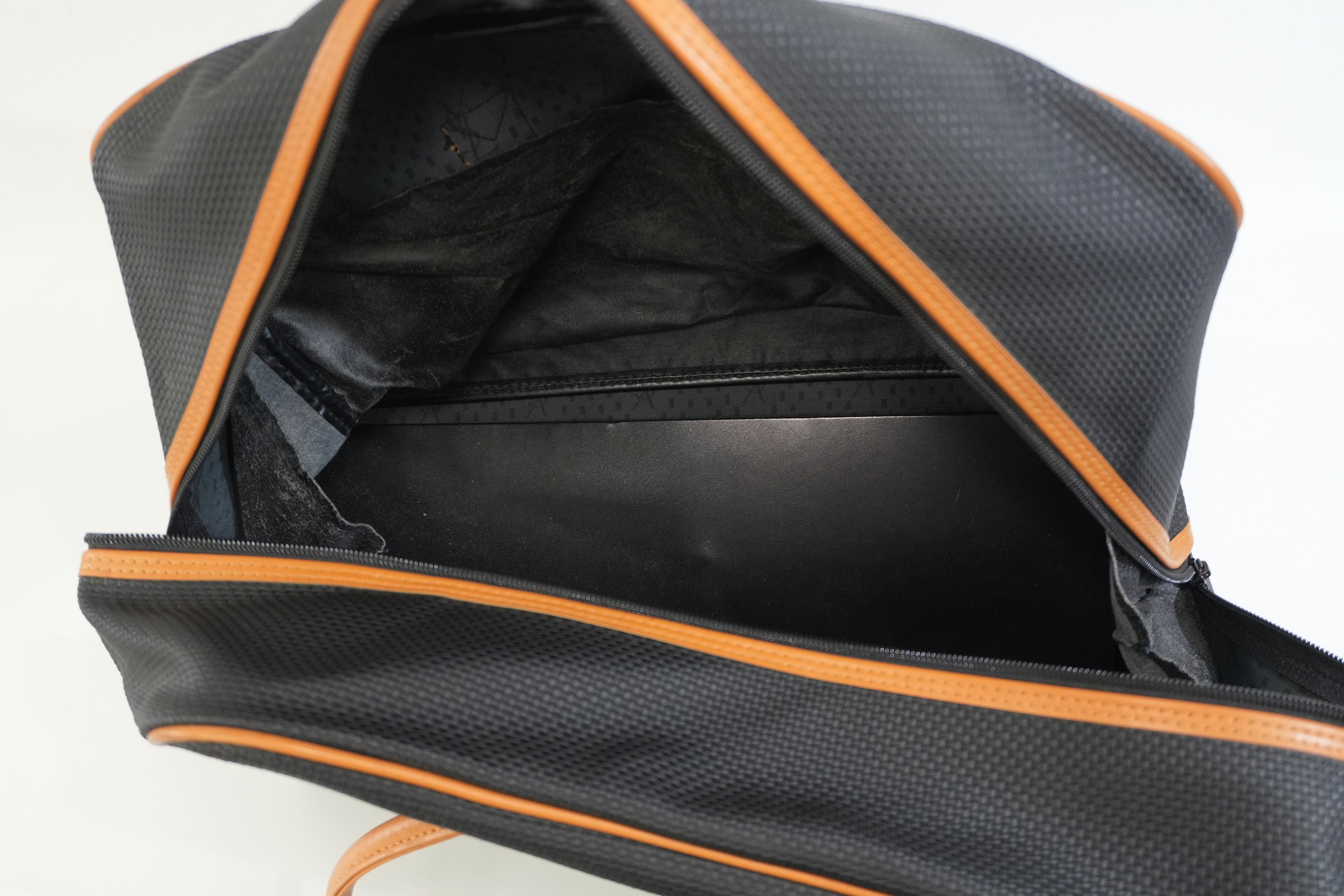 Pre-owned Saint Laurent Travel Boston Bag Black