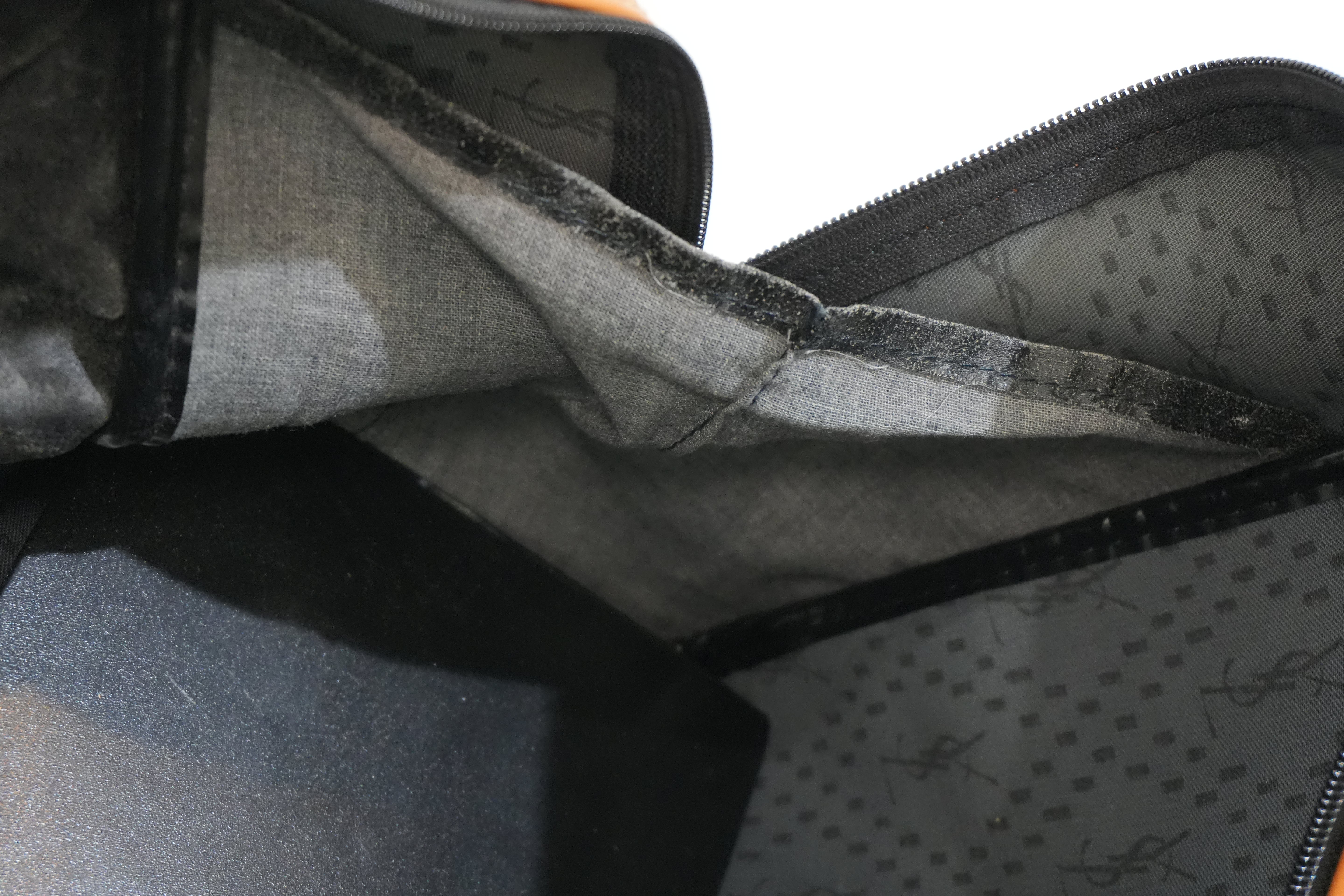 Pre-owned Saint Laurent Travel Boston Bag Black
