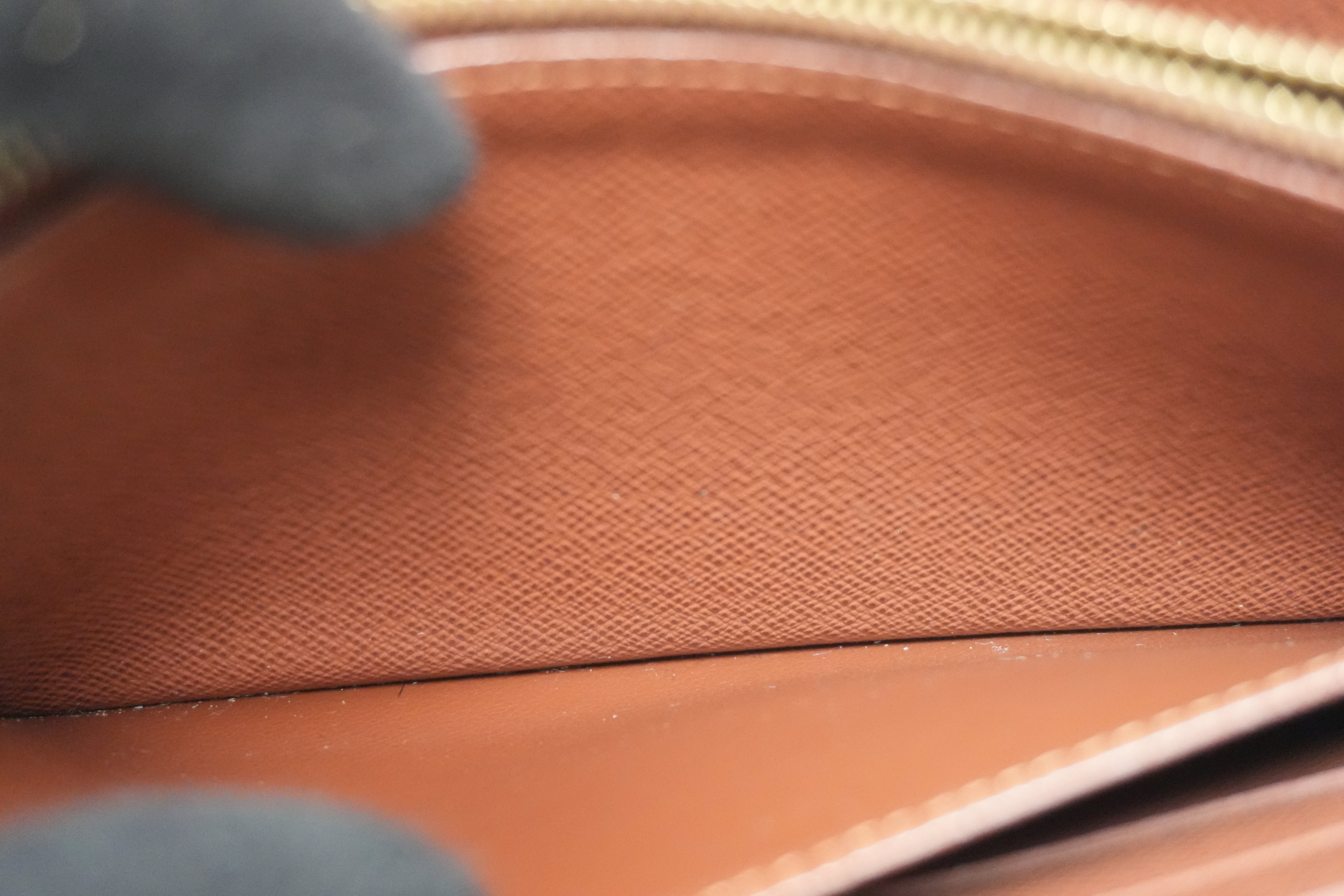 Louis Vuitton Monogram New Model Sarah Wallet Brown Used