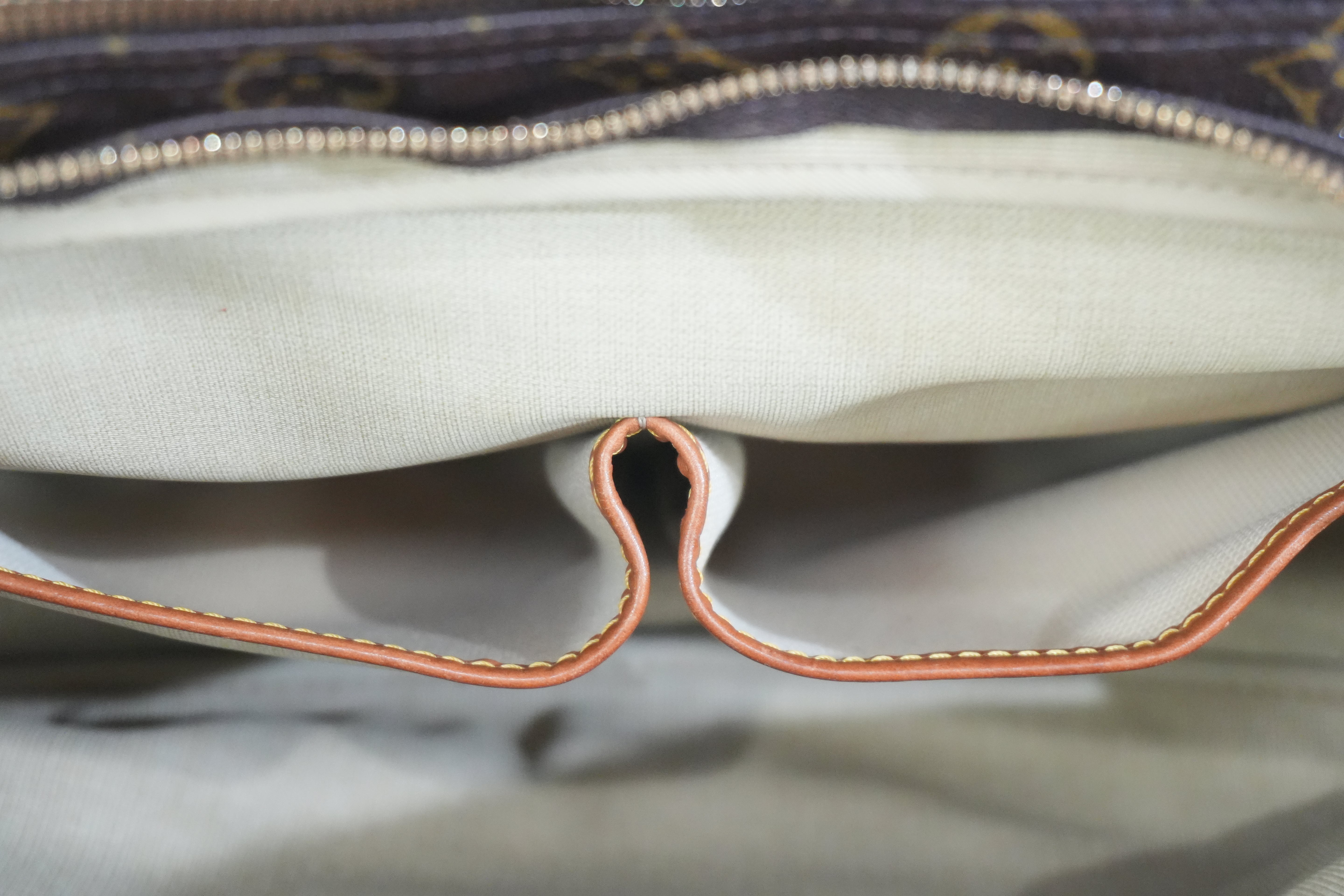 Pre-owned Louis Vuitton Monogram Reporter GM Messenger Bag