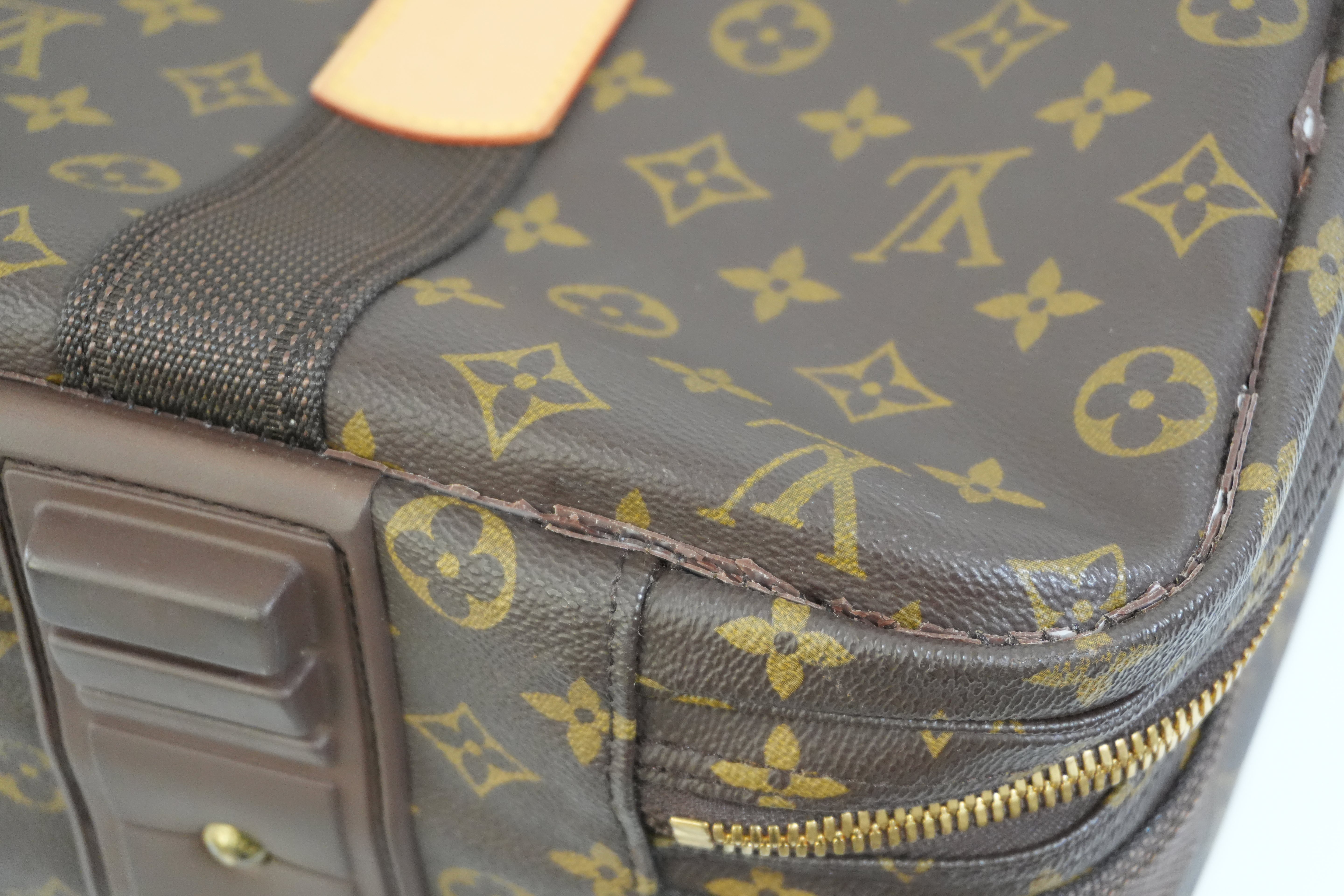 Pre-owned Louis Vuitton Satellite 60 Suitcase
