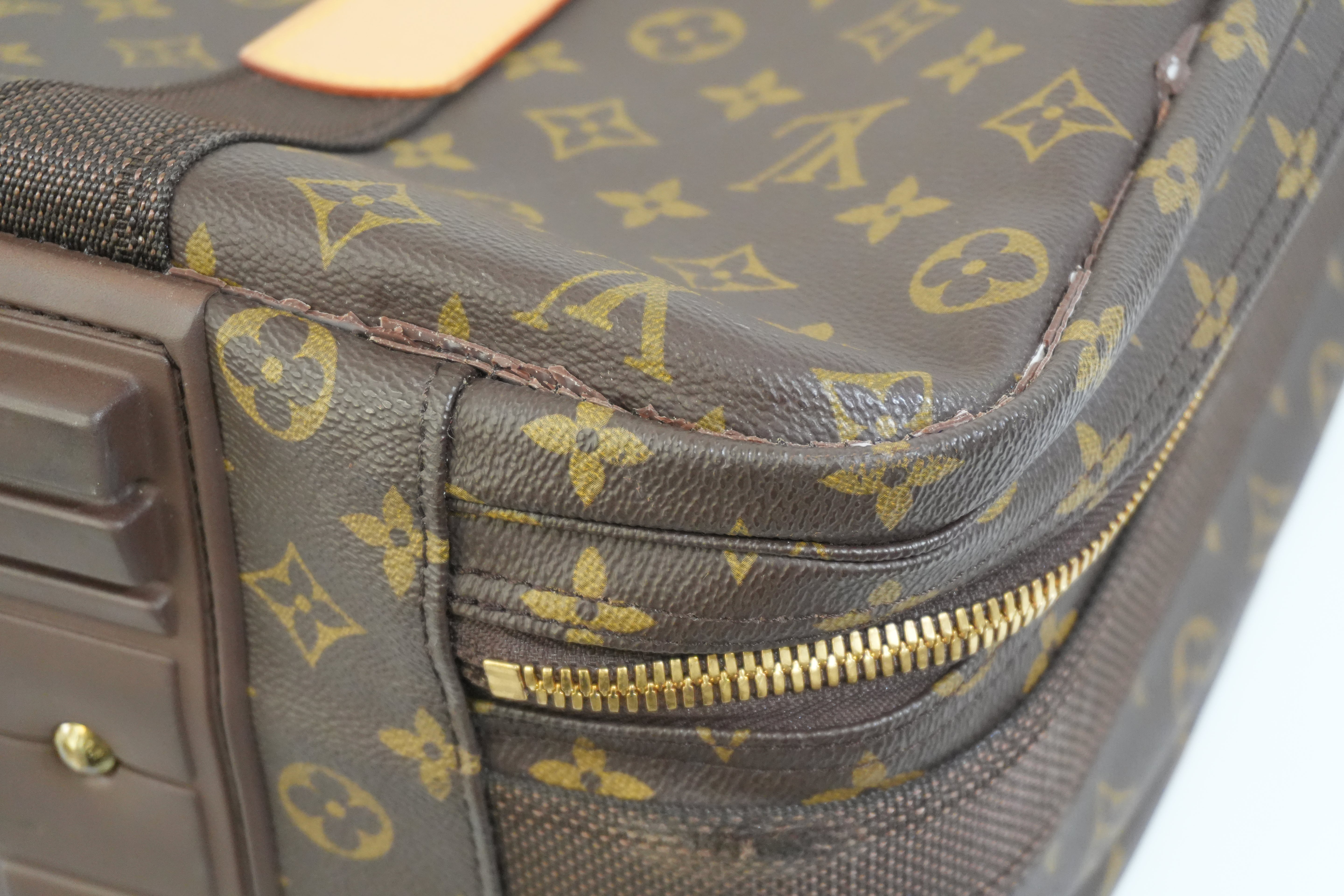 Pre-owned Louis Vuitton Satellite 60 Suitcase