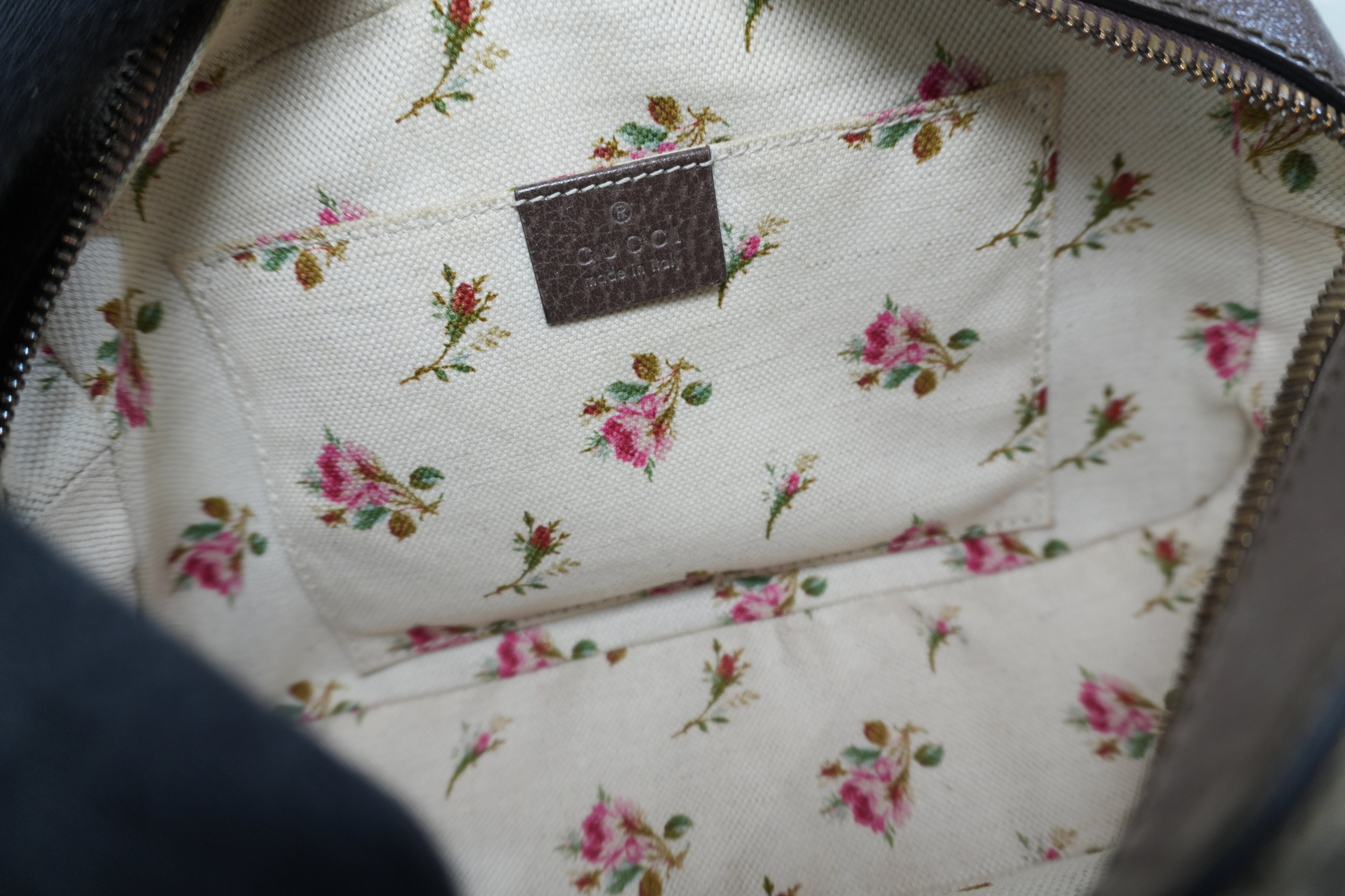 Pre-owned Gucci Canvas Supreme Neo Shoulder Bag Brown