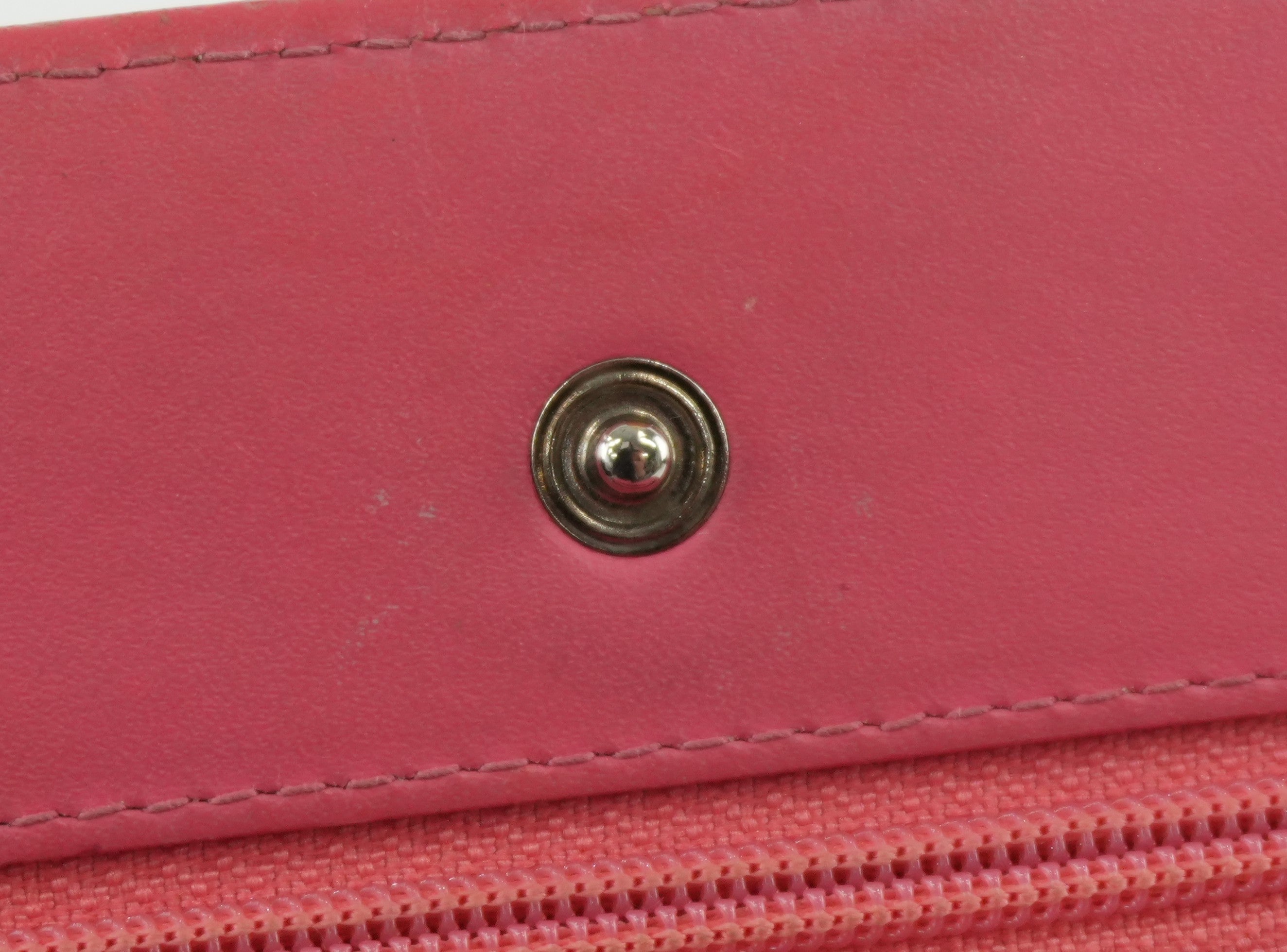 Chanel Caviar Wallet on Chain Pink Used