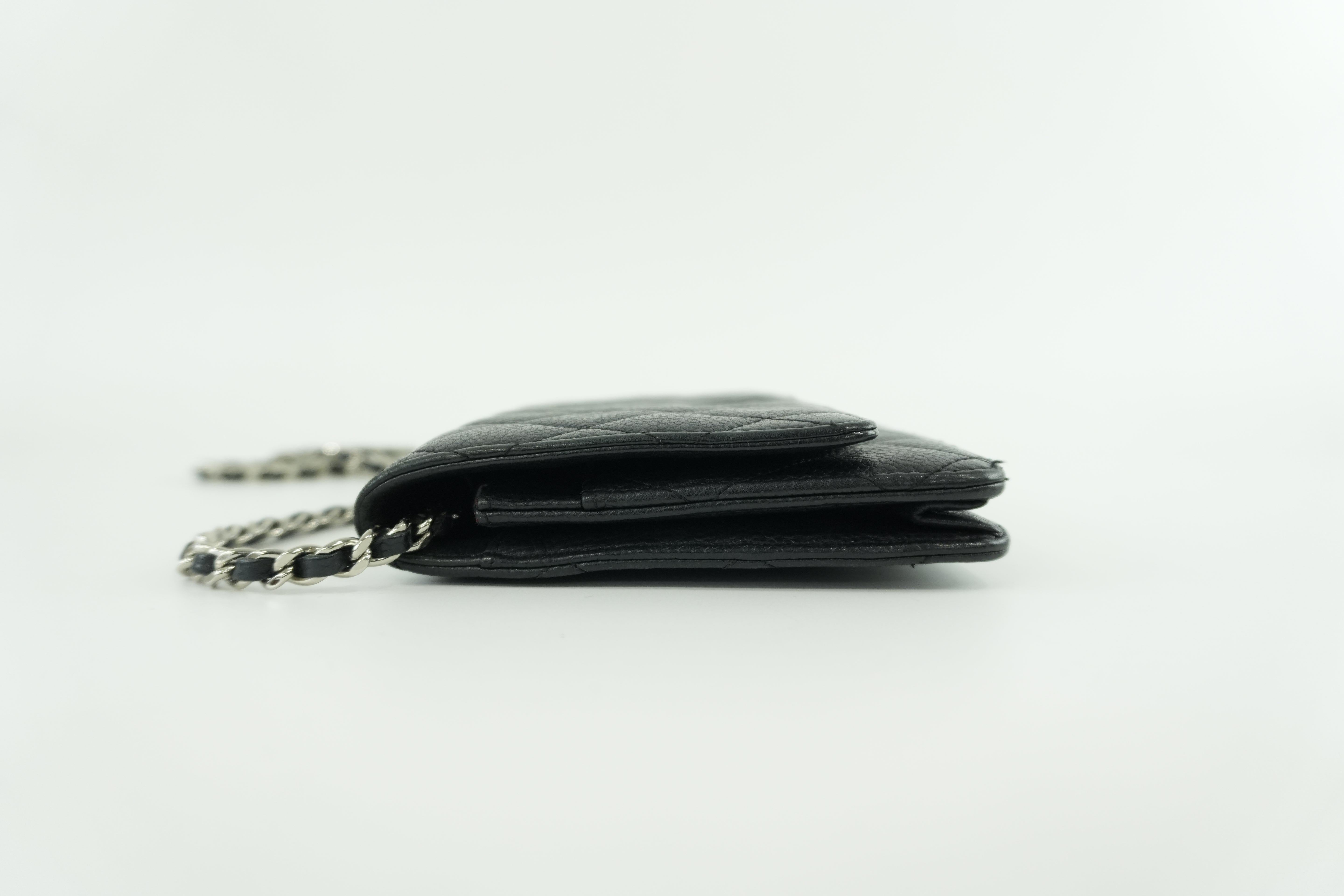 Chanel Caviar Wallet on Chain Used