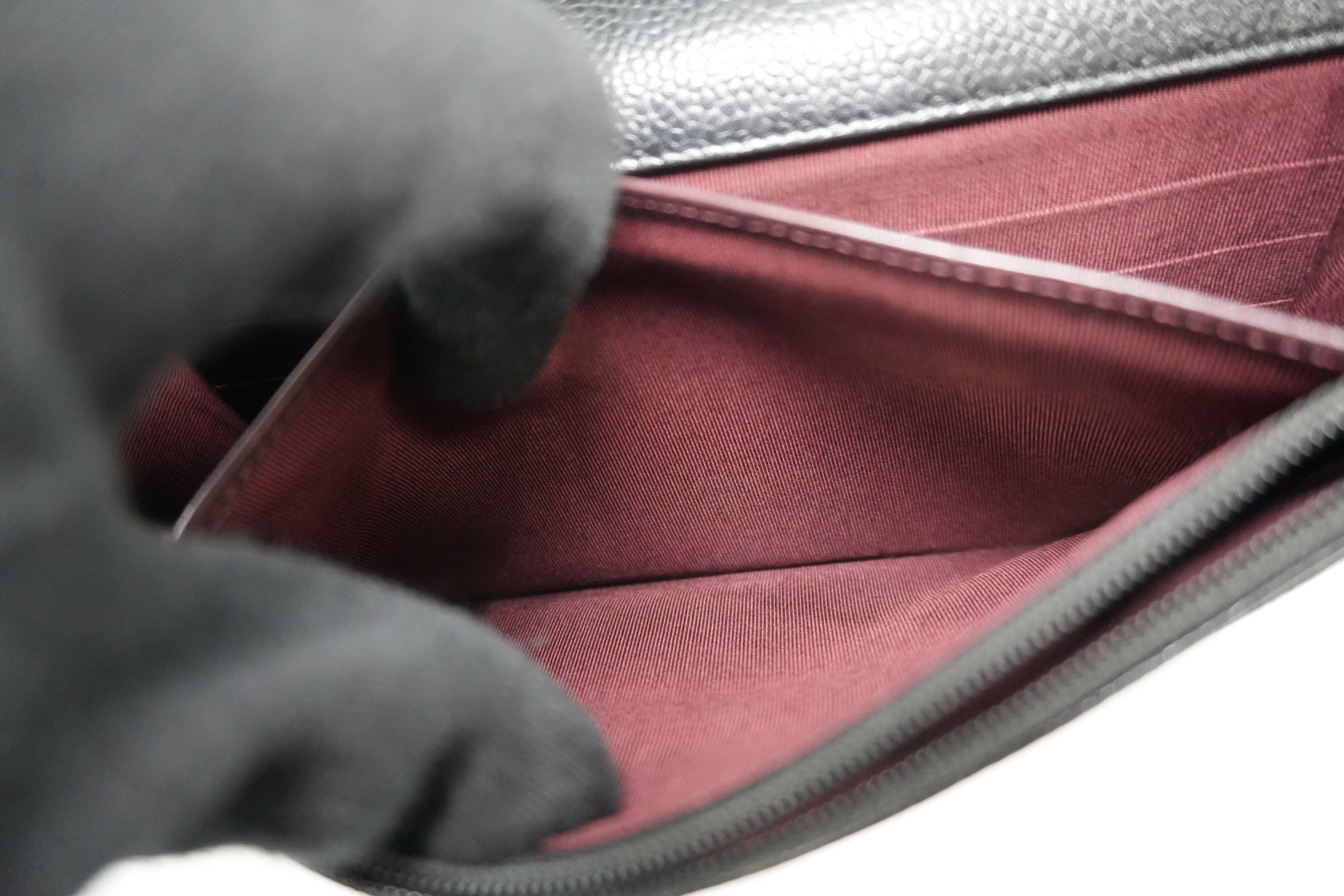 Chanel Caviar Wallet on Chain Used