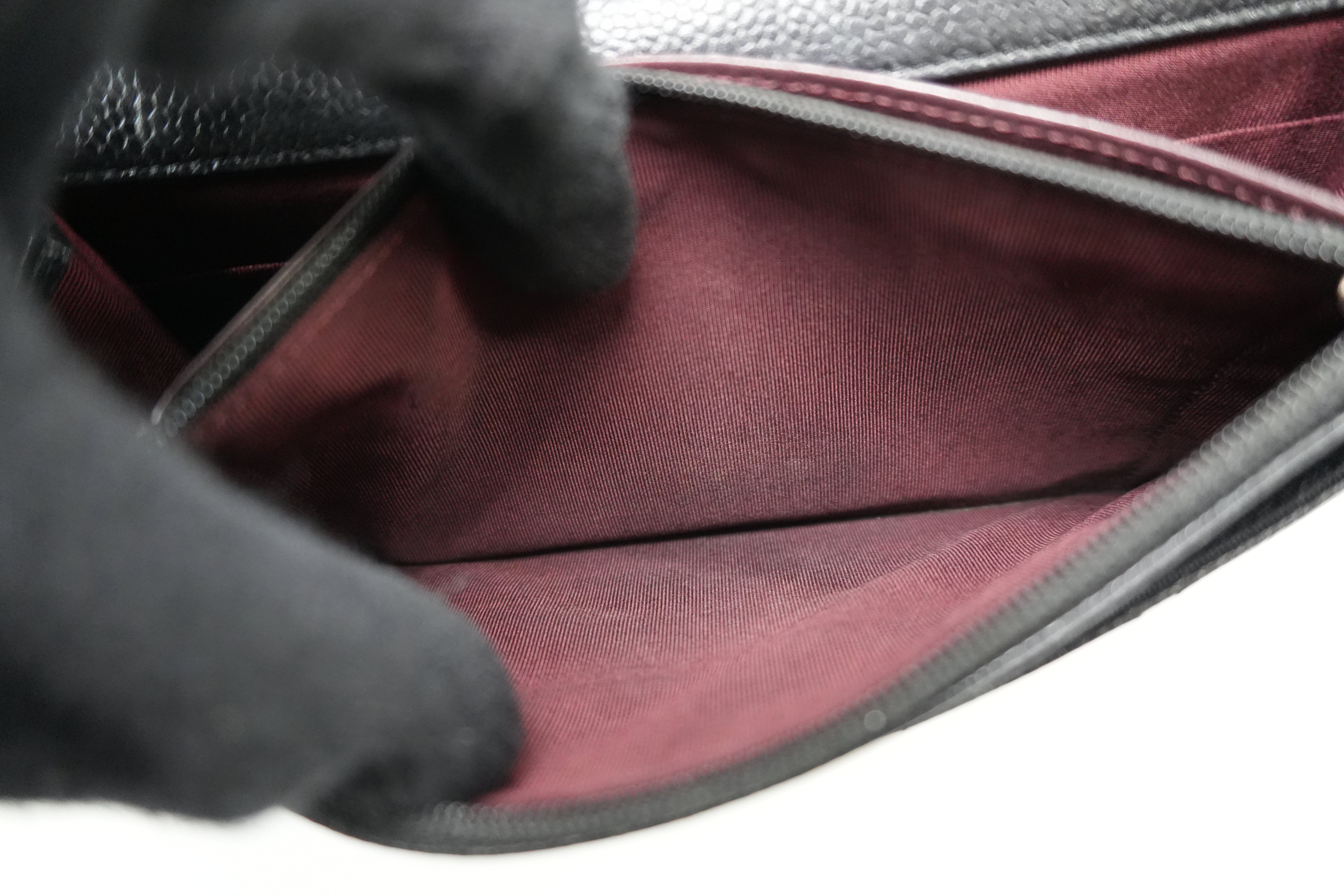 Chanel Caviar Wallet on Chain Used