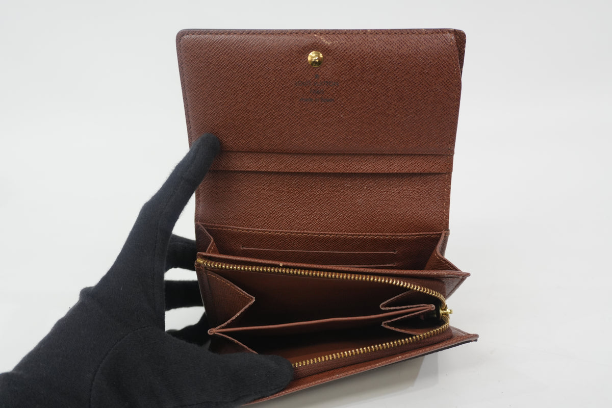 Pre-Owned Louis Vuitton Monogram Short Wallet