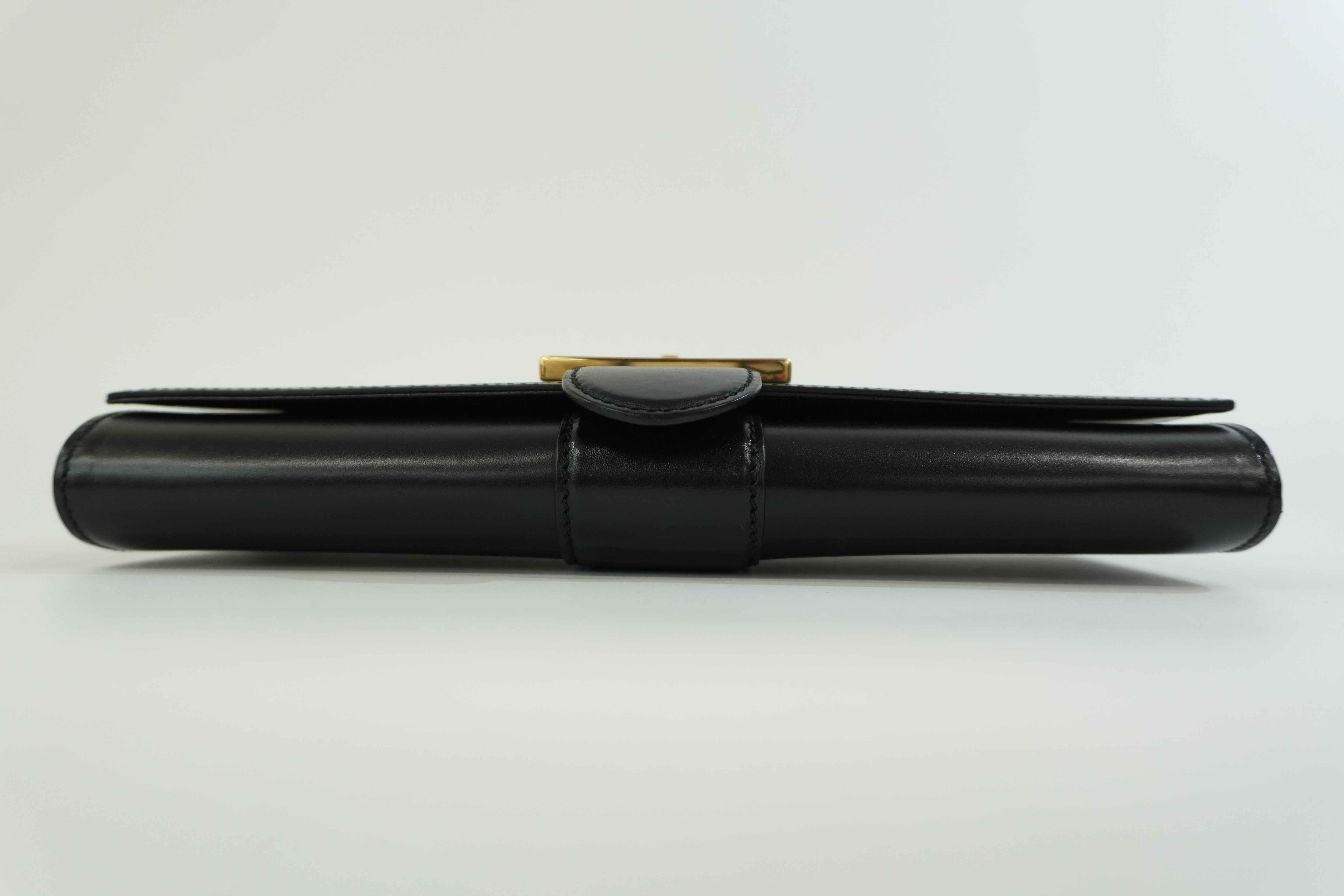 Gucci Leather Clutch Black Used