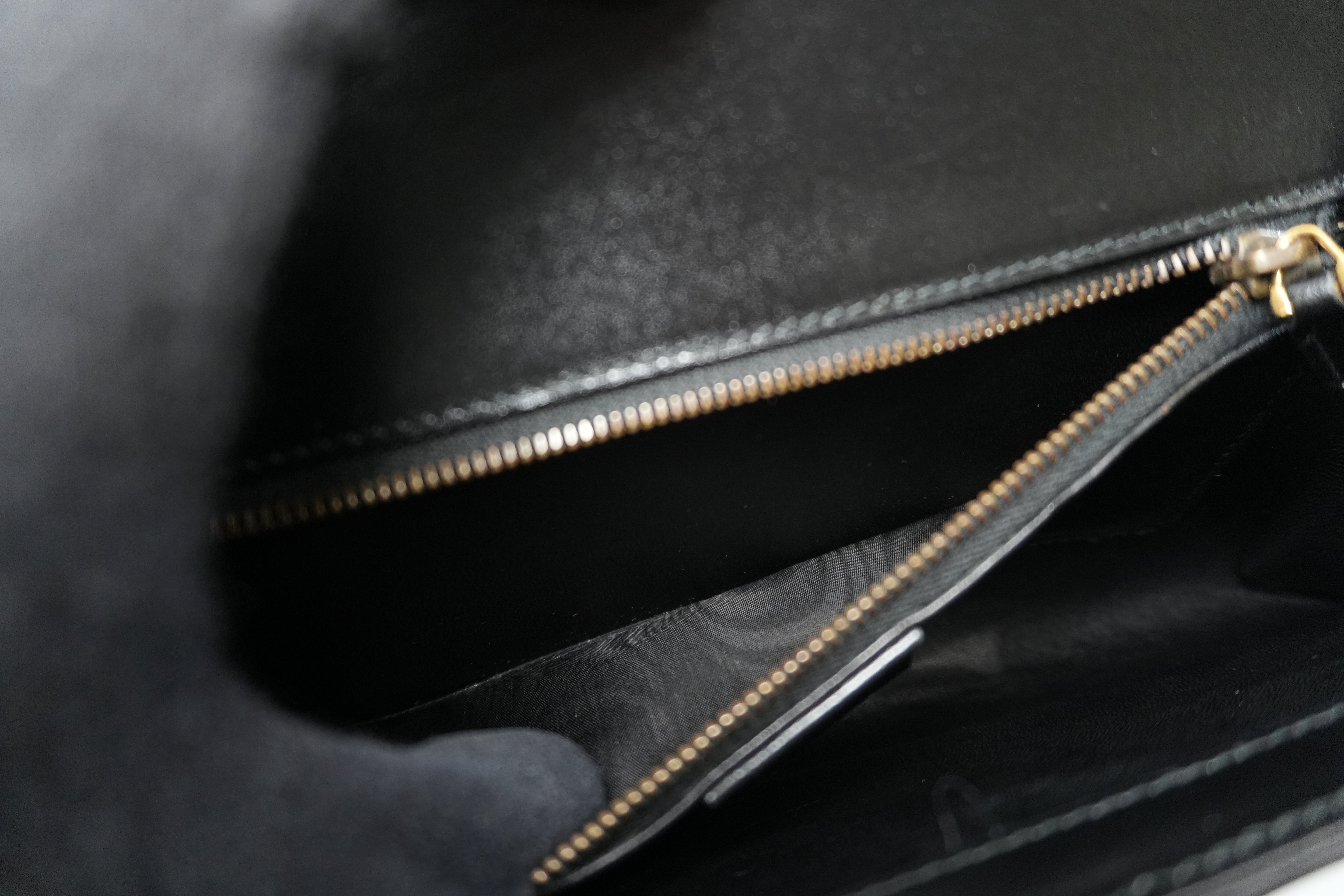Gucci Leather Clutch Black Used