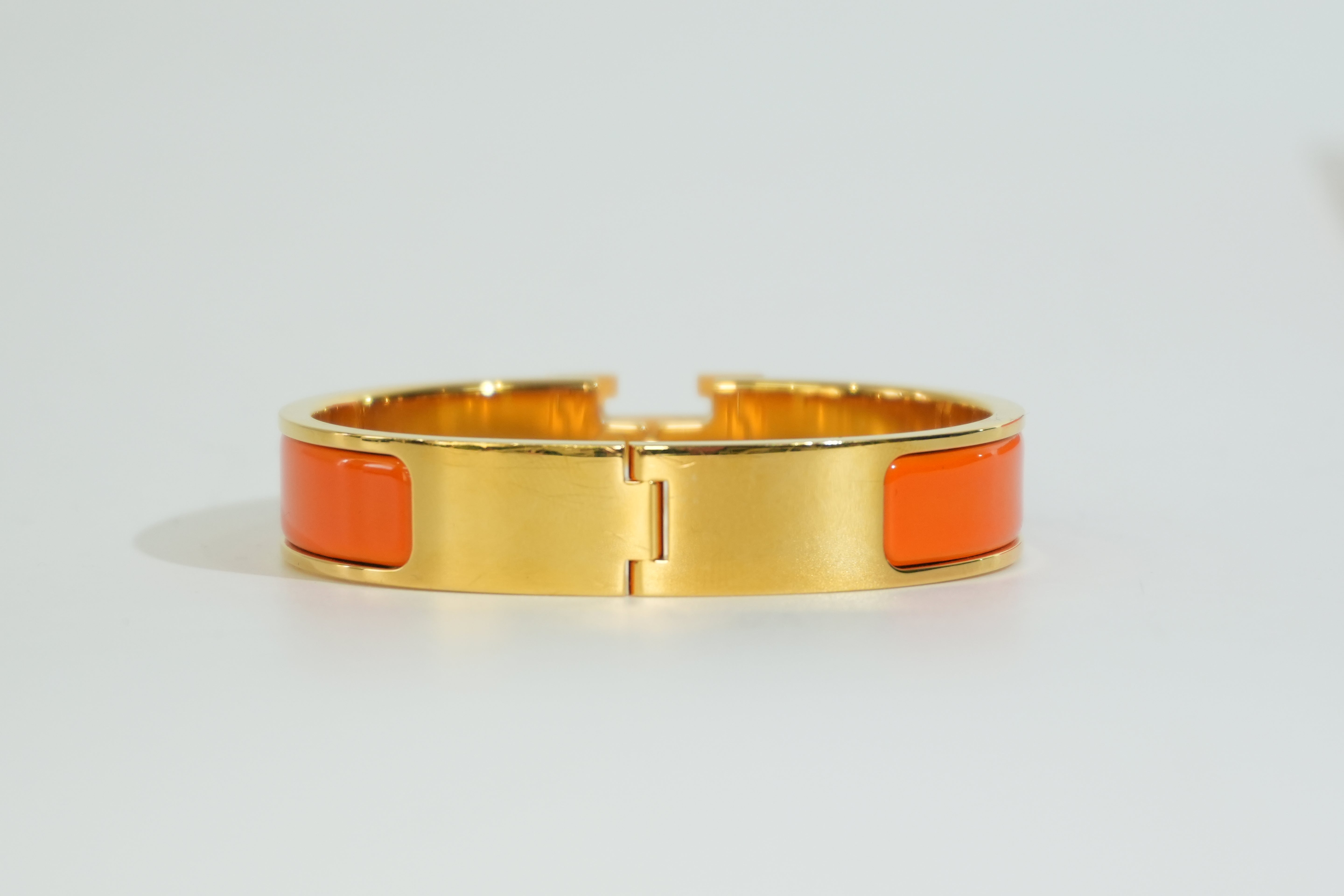 Pre-owned Hermes Clic Clac Bracelet Orange