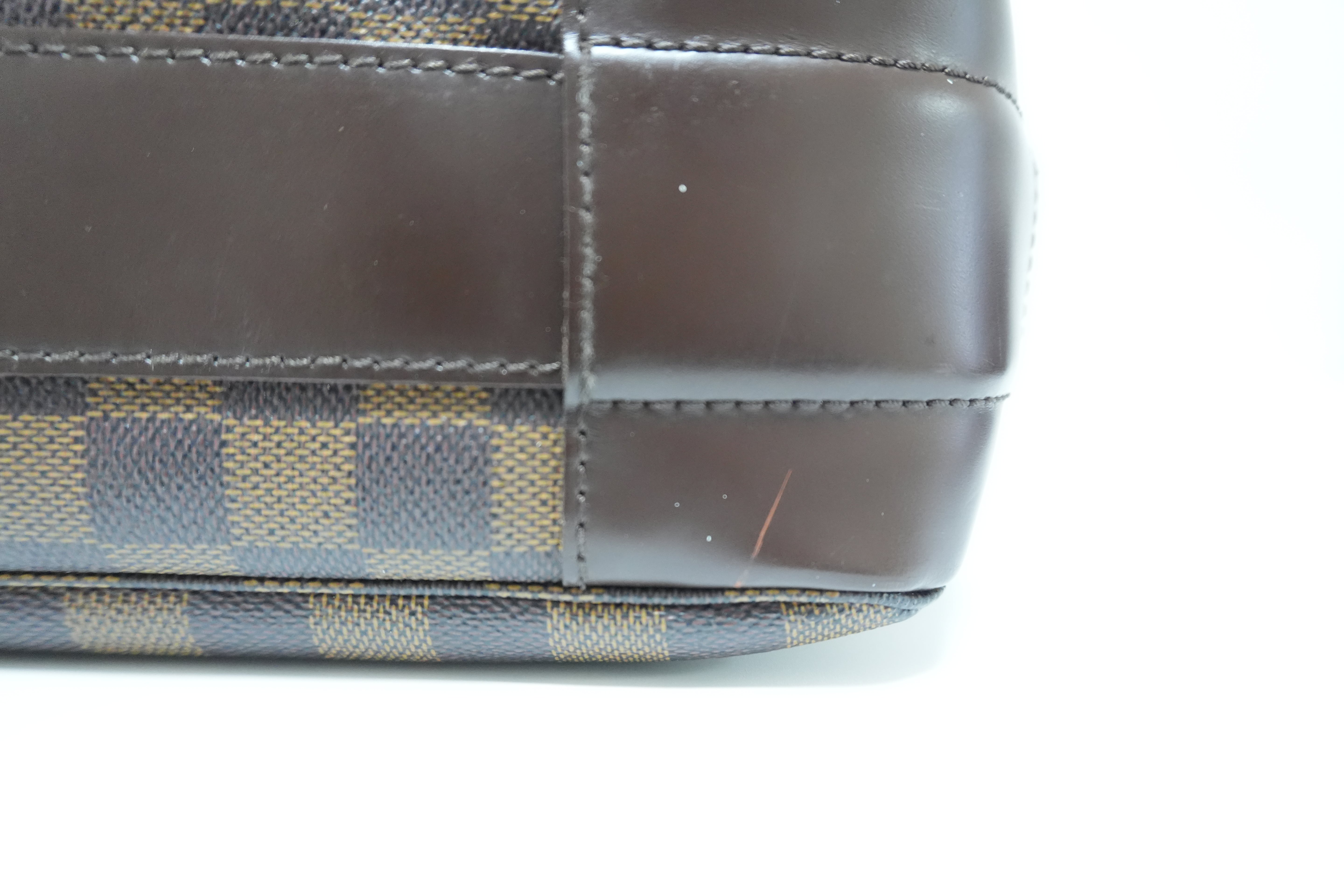 Louis Vuitton Damier Ebene Bastille Messenger Bag Used