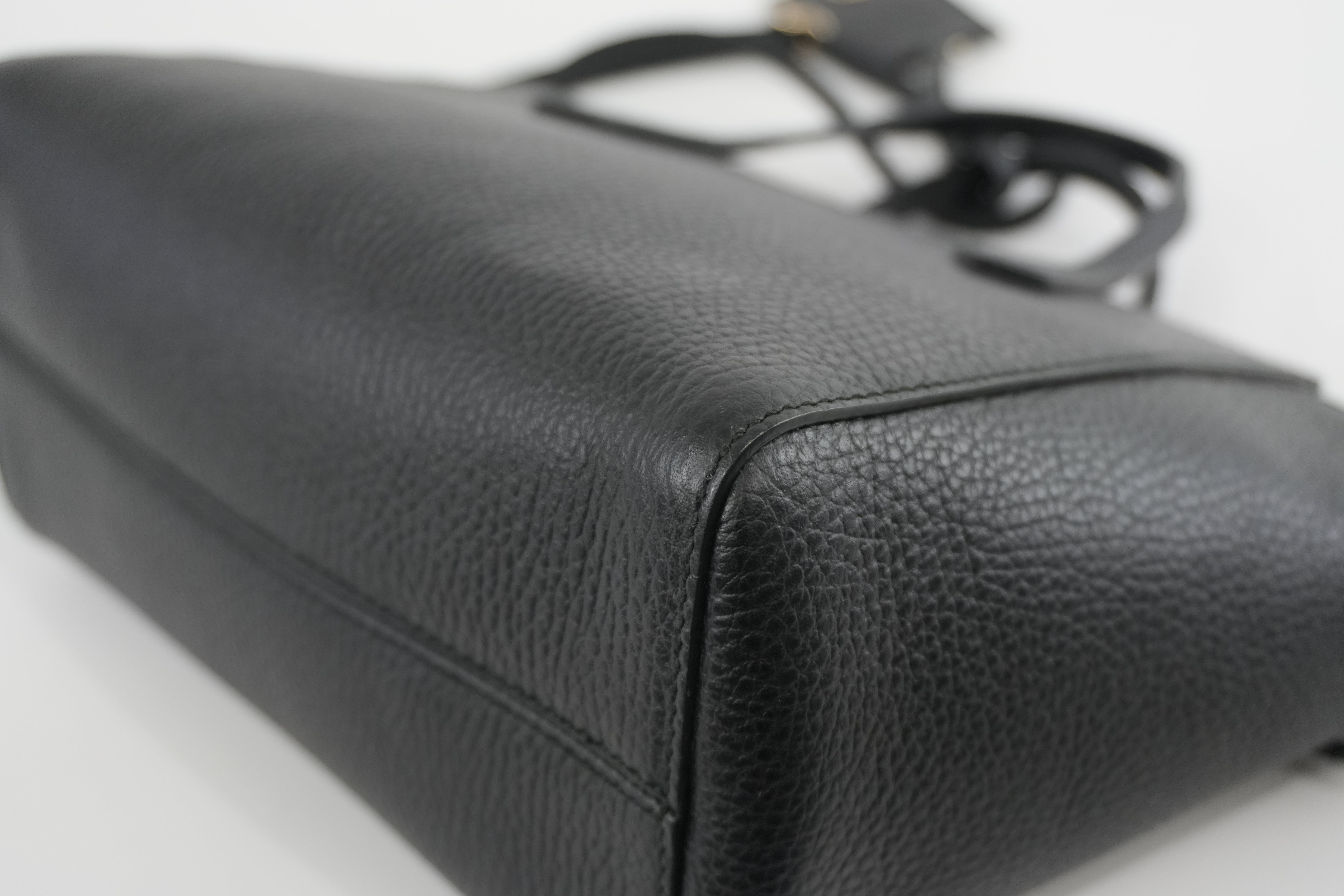 Gucci Swing Tote Bag Black Leather Used