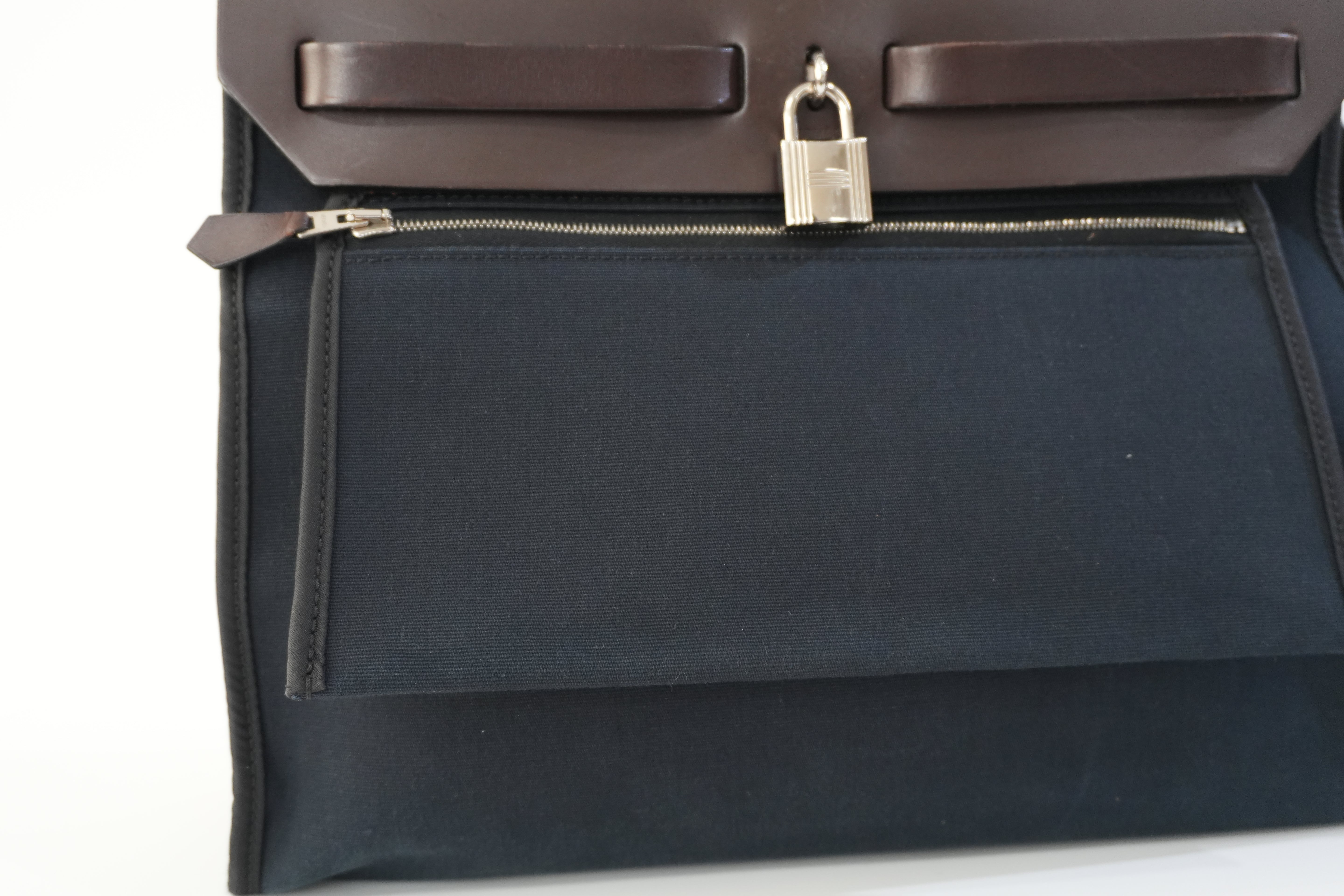 Pre-owned Hermes Canvas Herzip Tote Bag Black