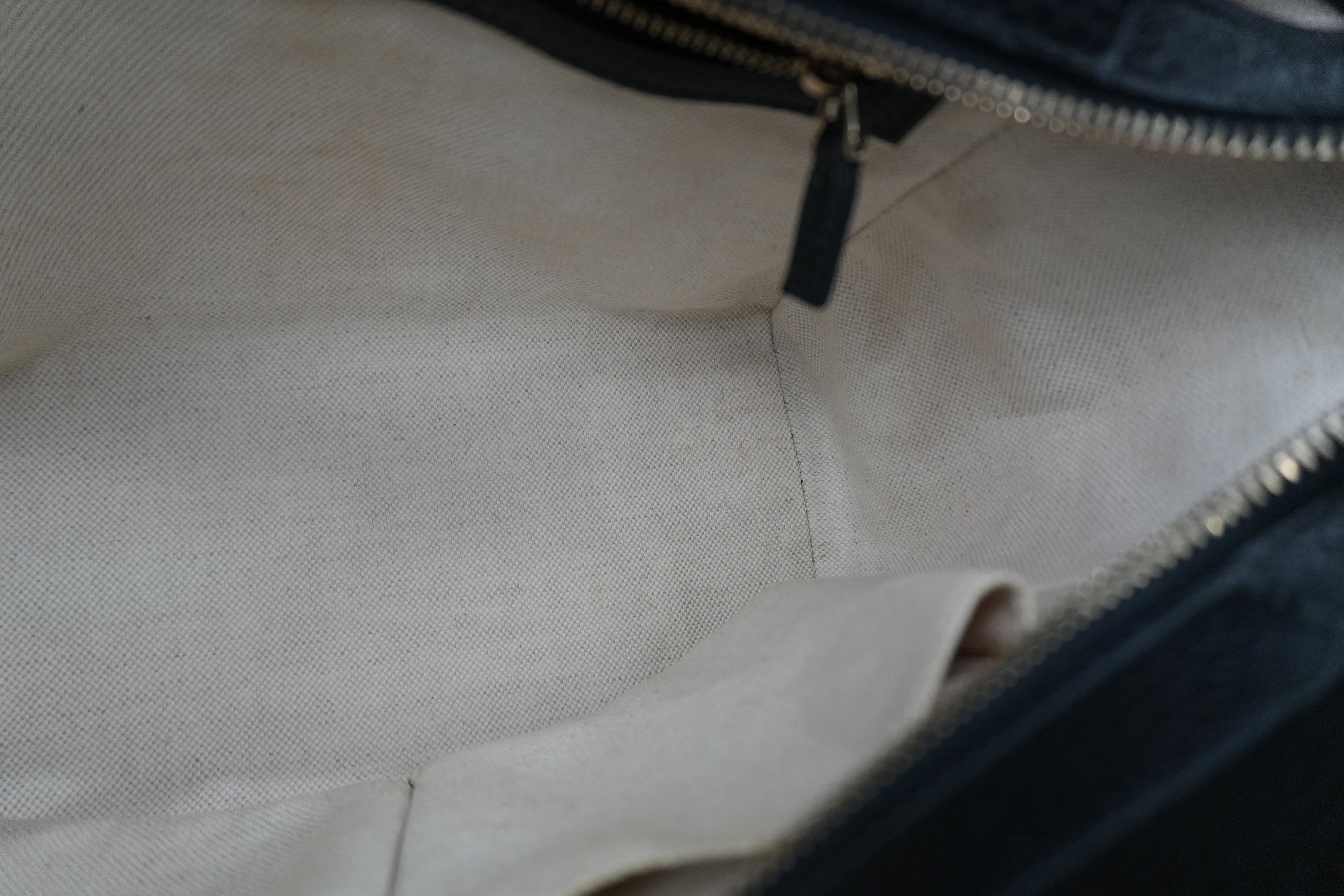 Gucci Swing Tote Bag Black Leather Used