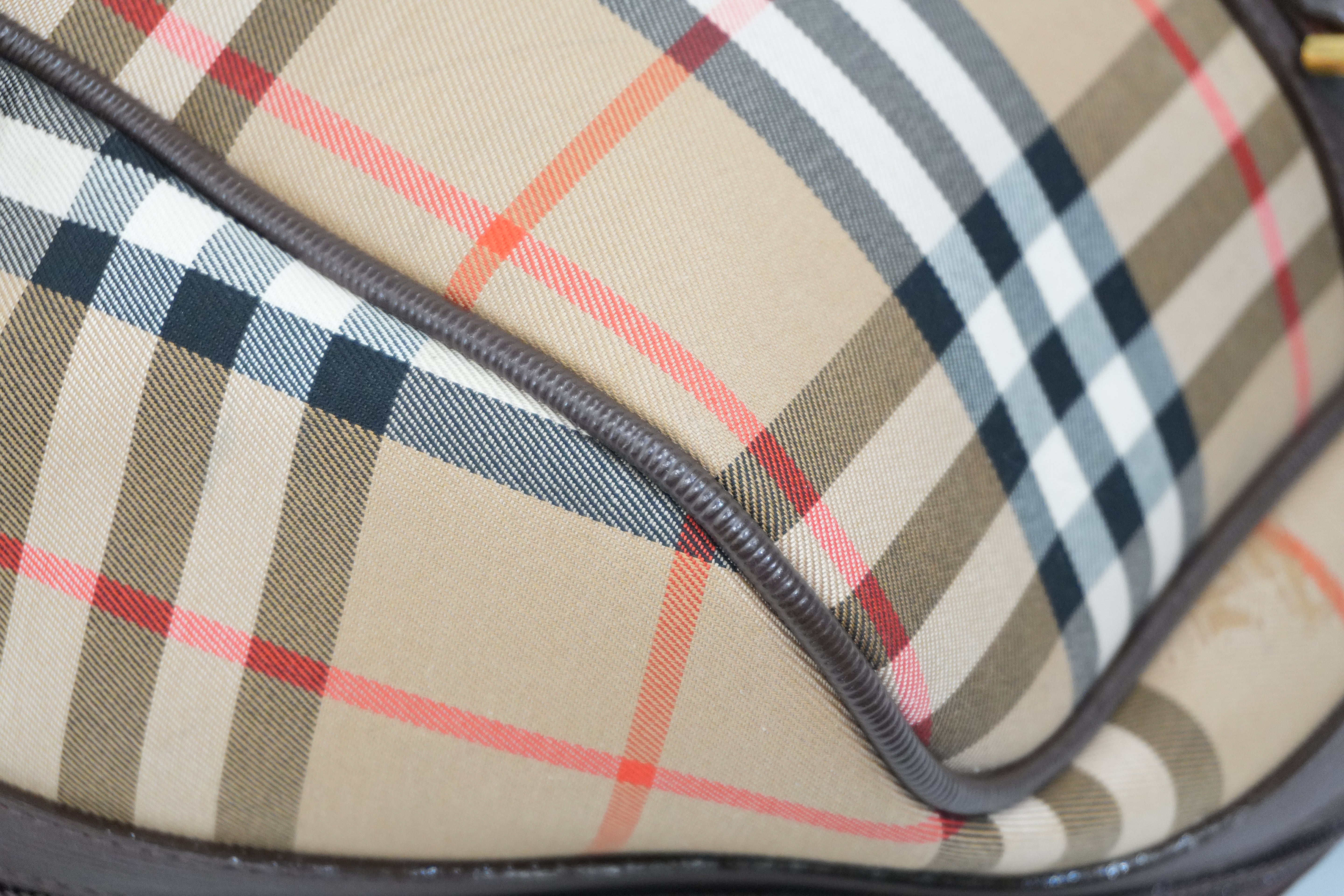 Pre-owned Burberry Haymarket Check Boston Bag