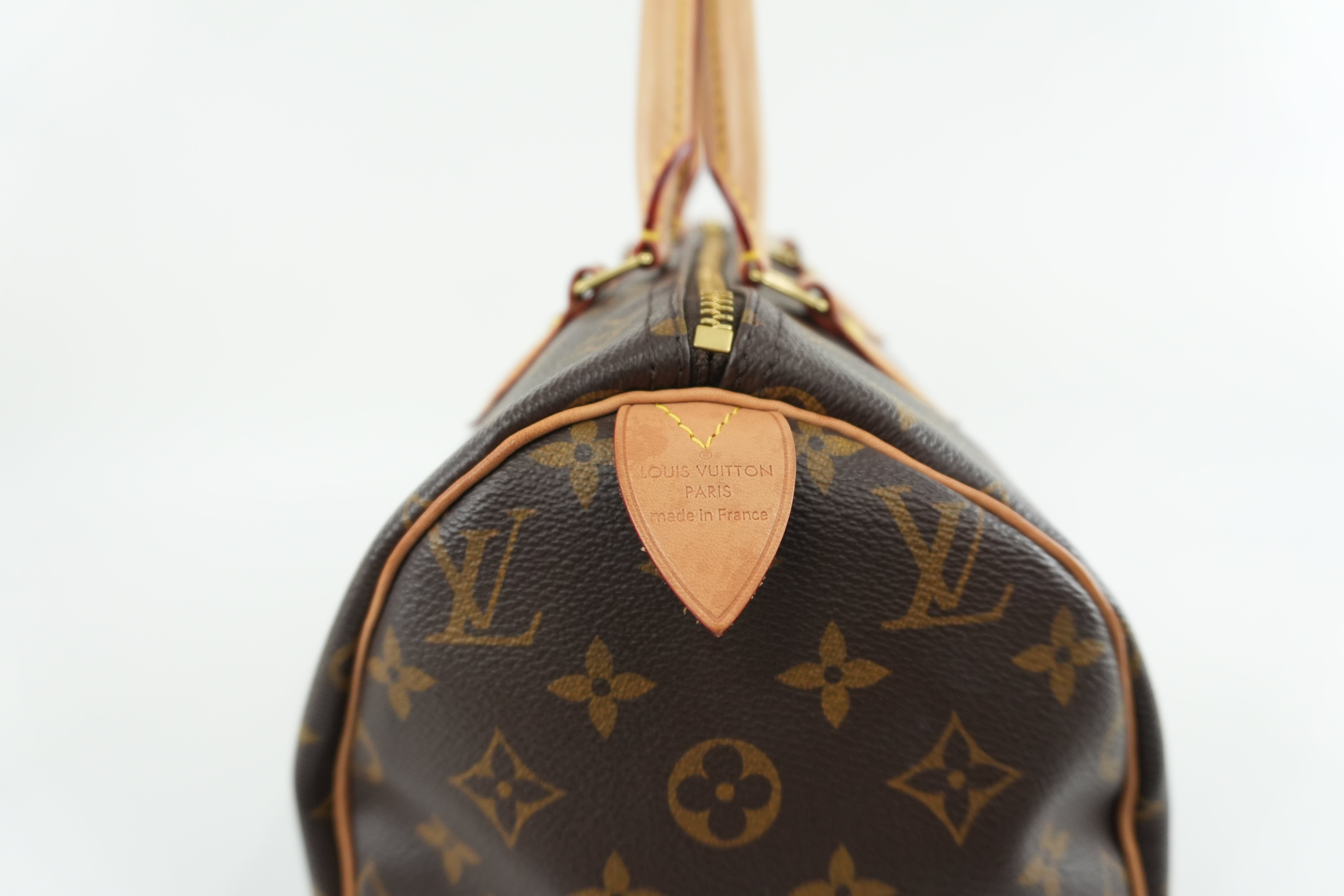 Louis Vuitton Monogram Speedy 30 Handbag Used