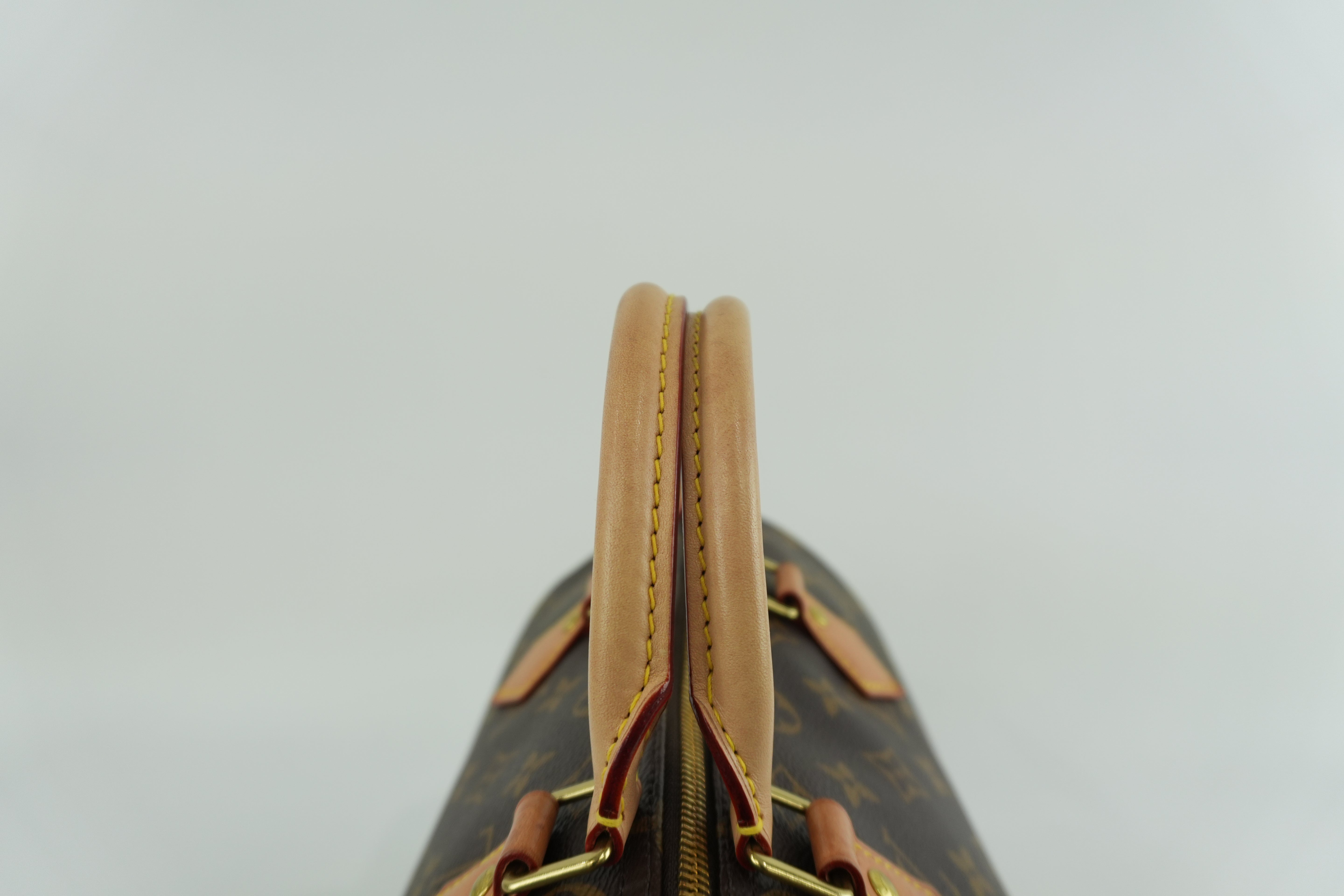 Louis Vuitton Monogram Speedy 30 Handbag Used