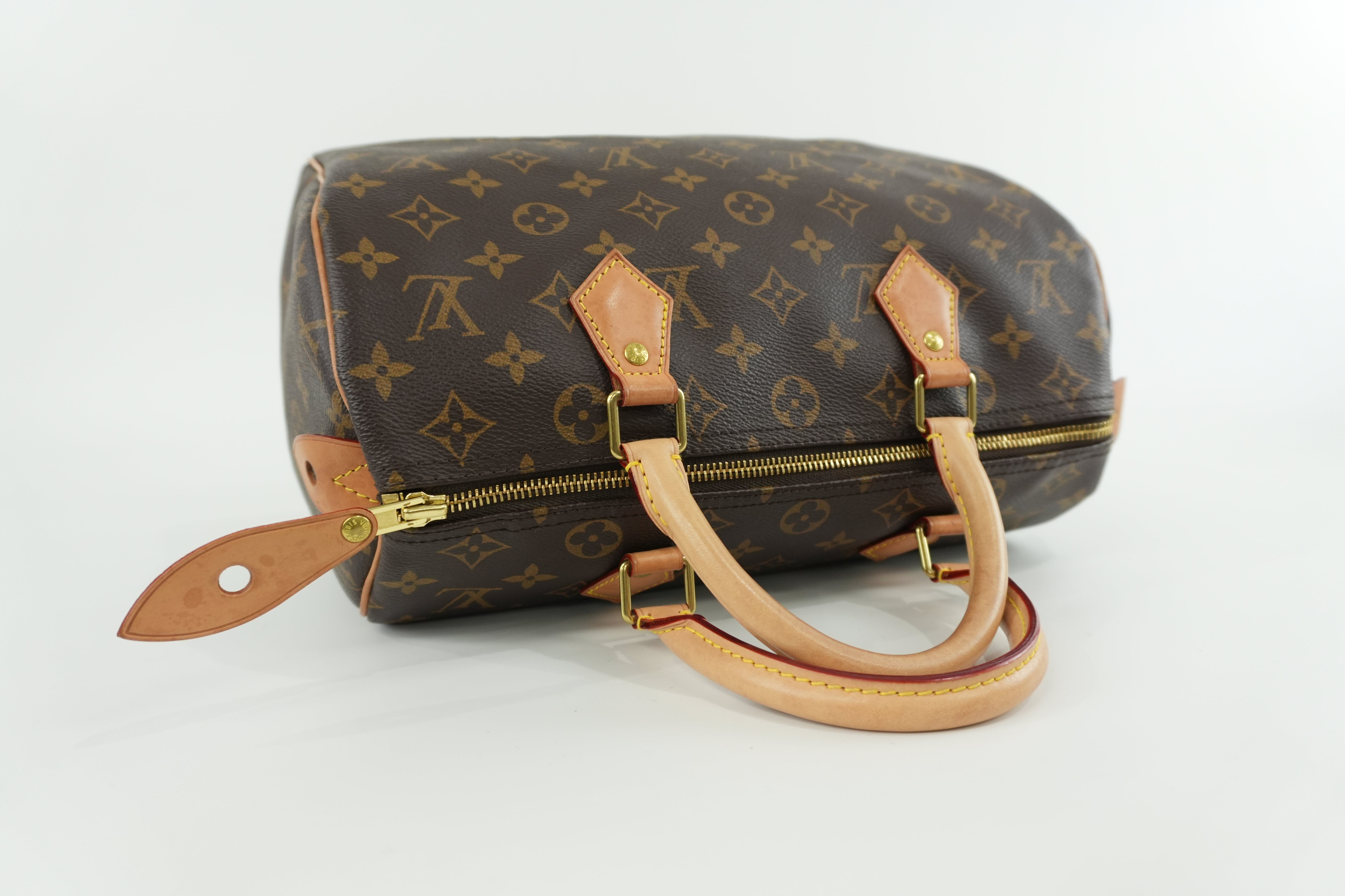 Louis Vuitton Monogram Speedy 30 Handbag Used