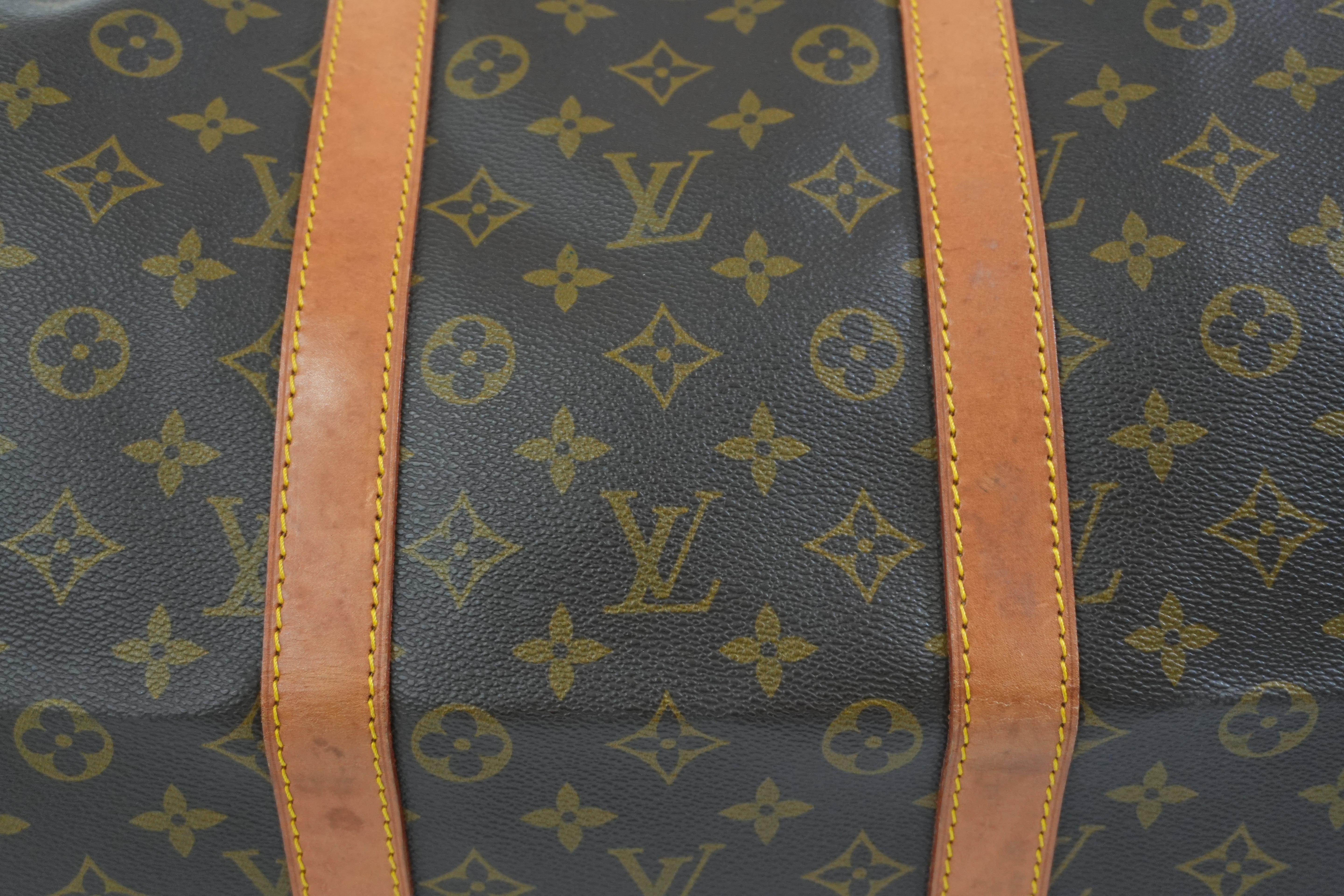 Pre-owned Louis Vuitton Monogram Keepall 55 Travel Bag
