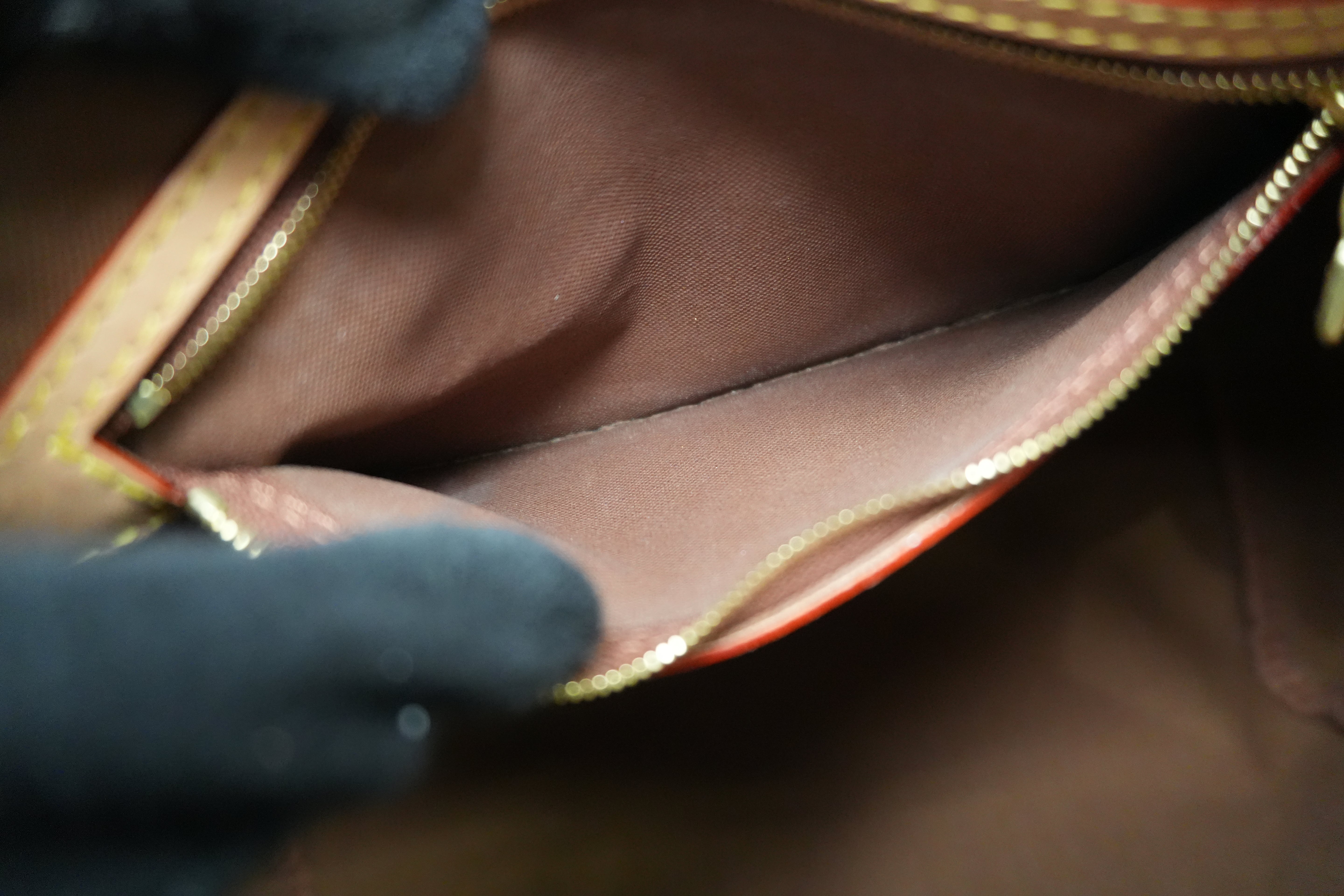 Louis Vuitton Monogram Speedy 30 Handbag Used