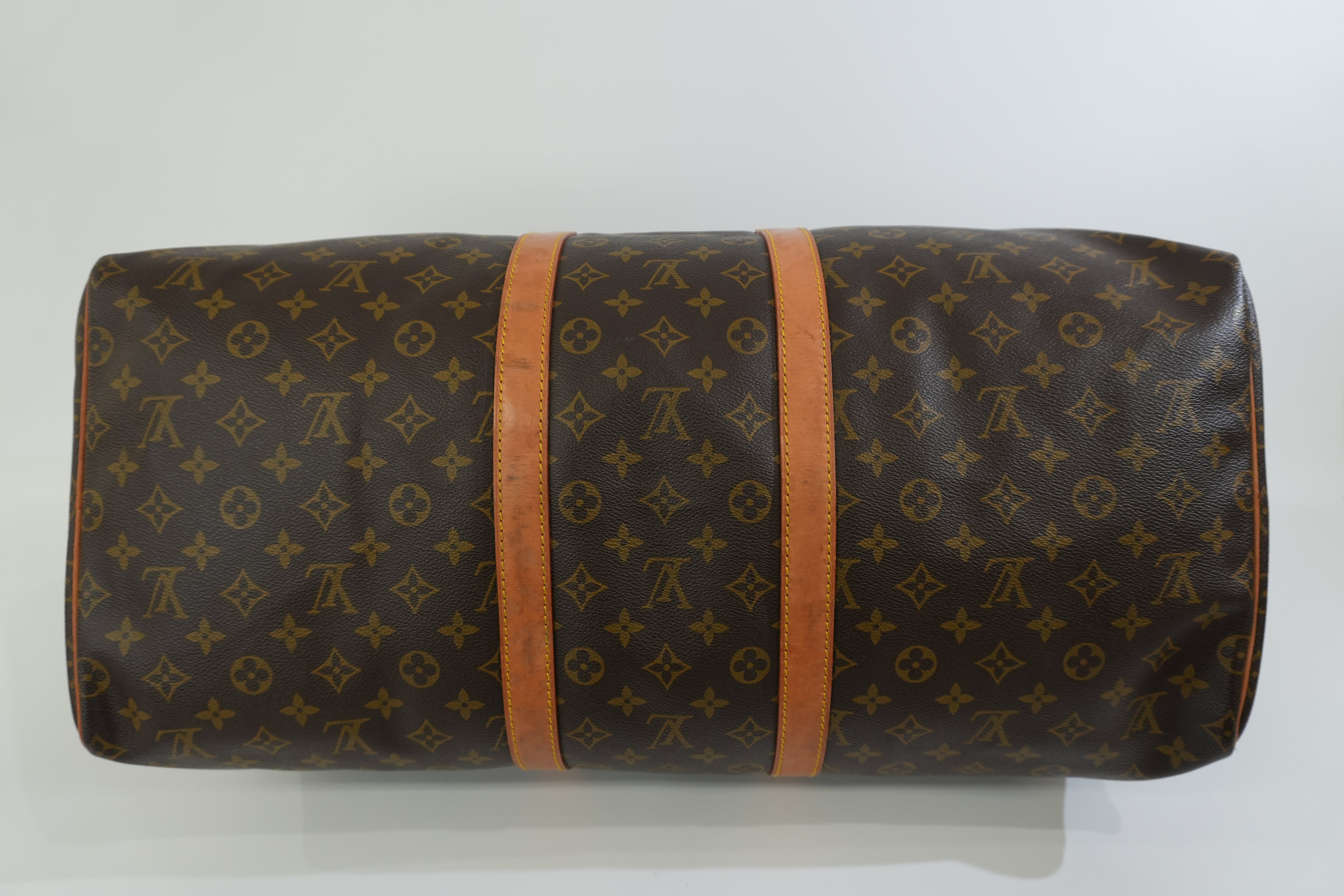 Pre-owned Louis Vuitton Monogram Keepall 55 Travel Bag