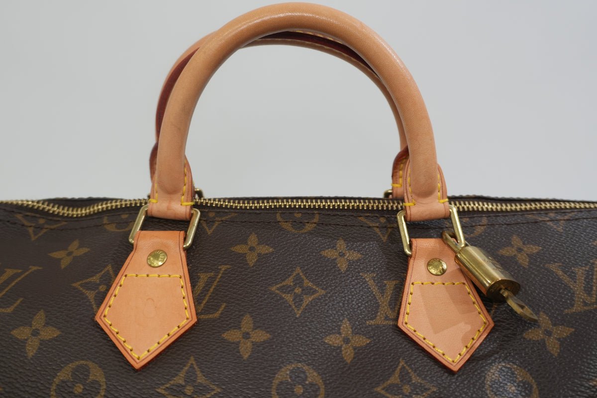 Pre-Owned Louis Vuitton Speedy 35 Handbag