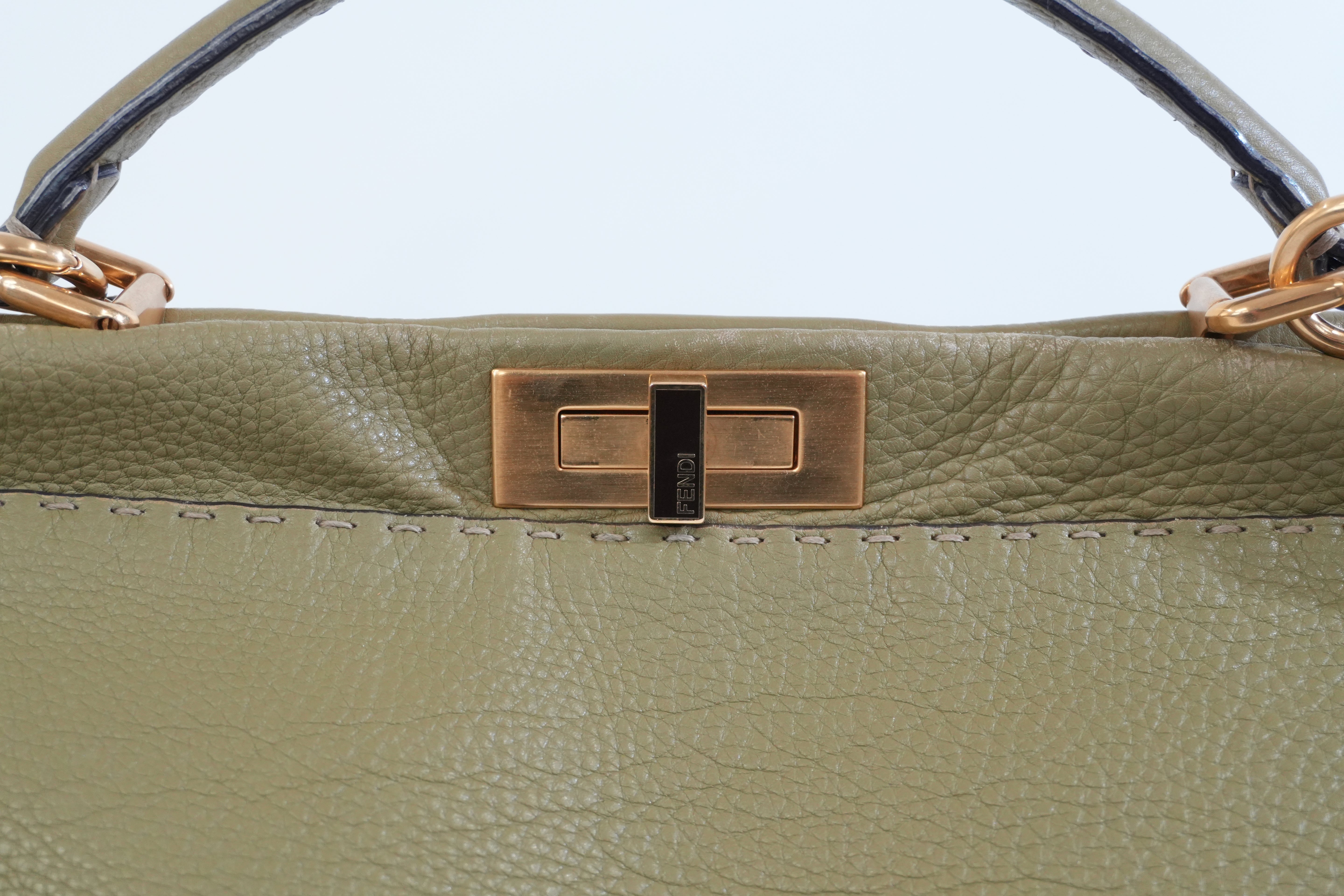 Pre-owned Fendi Calfskin Leather Peek a Boo Shoulder Bag Green