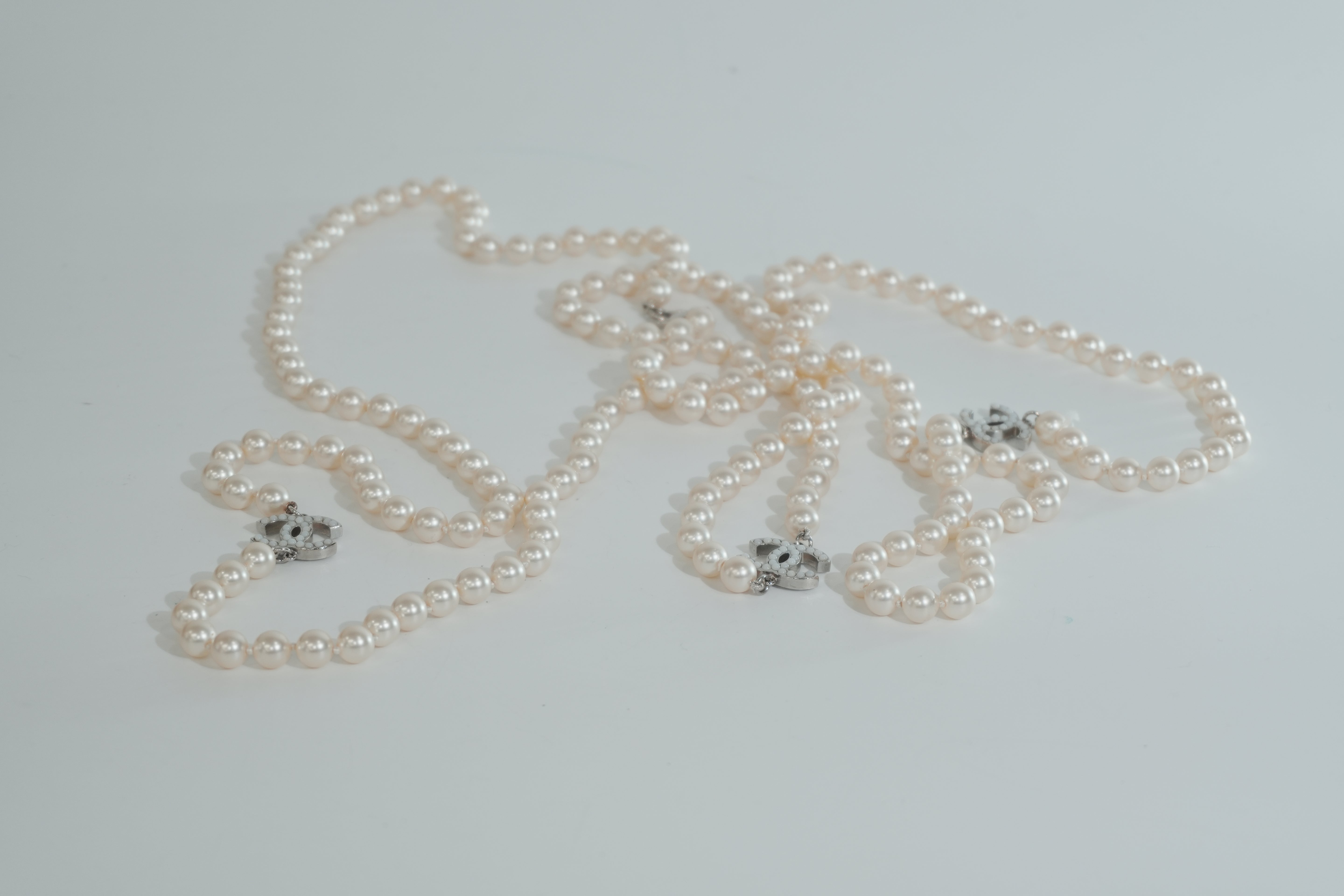 Pre-owned Chanel Imitation Pearl Necklace