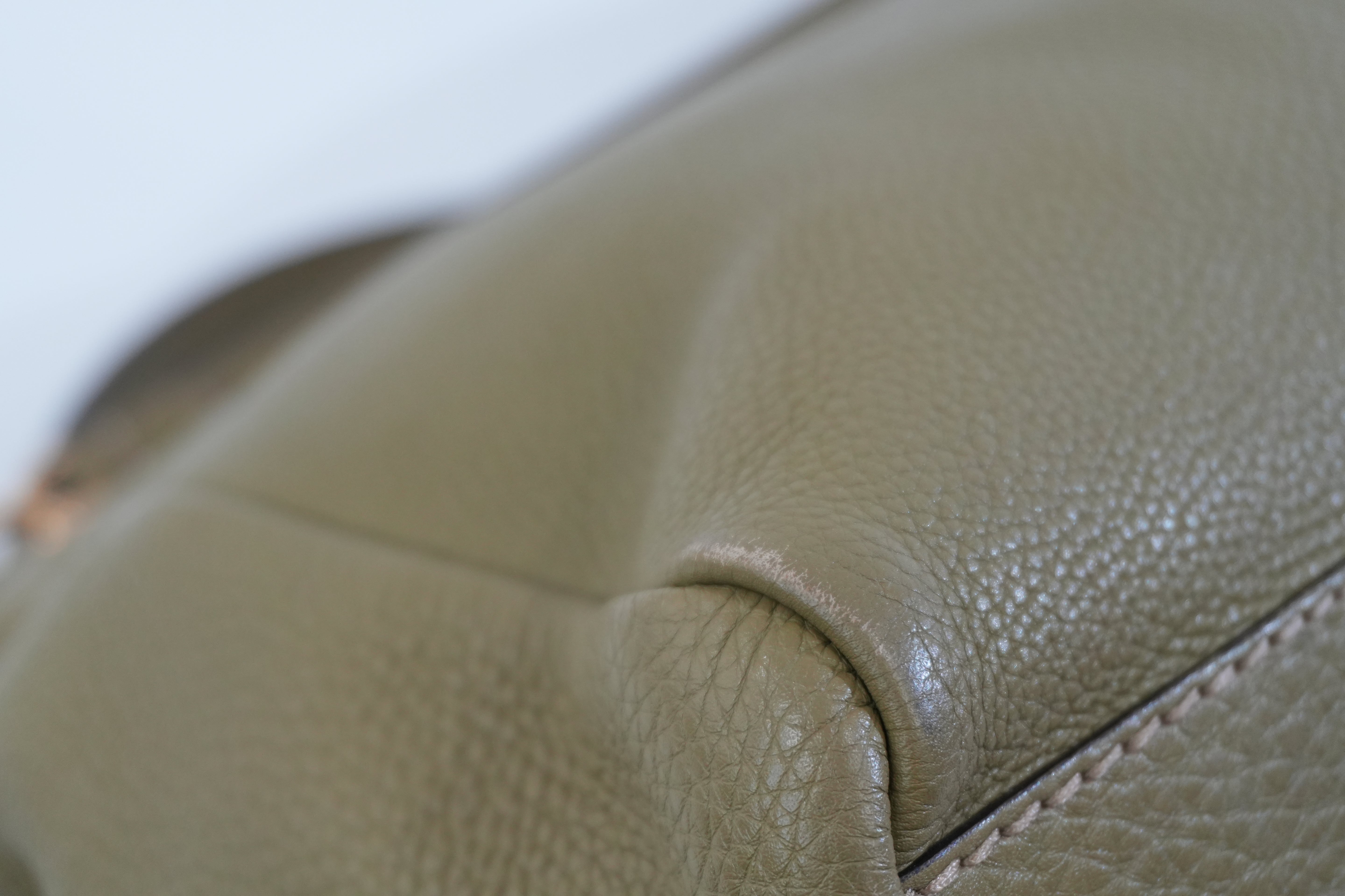 Pre-owned Fendi Calfskin Leather Peek a Boo Shoulder Bag Green