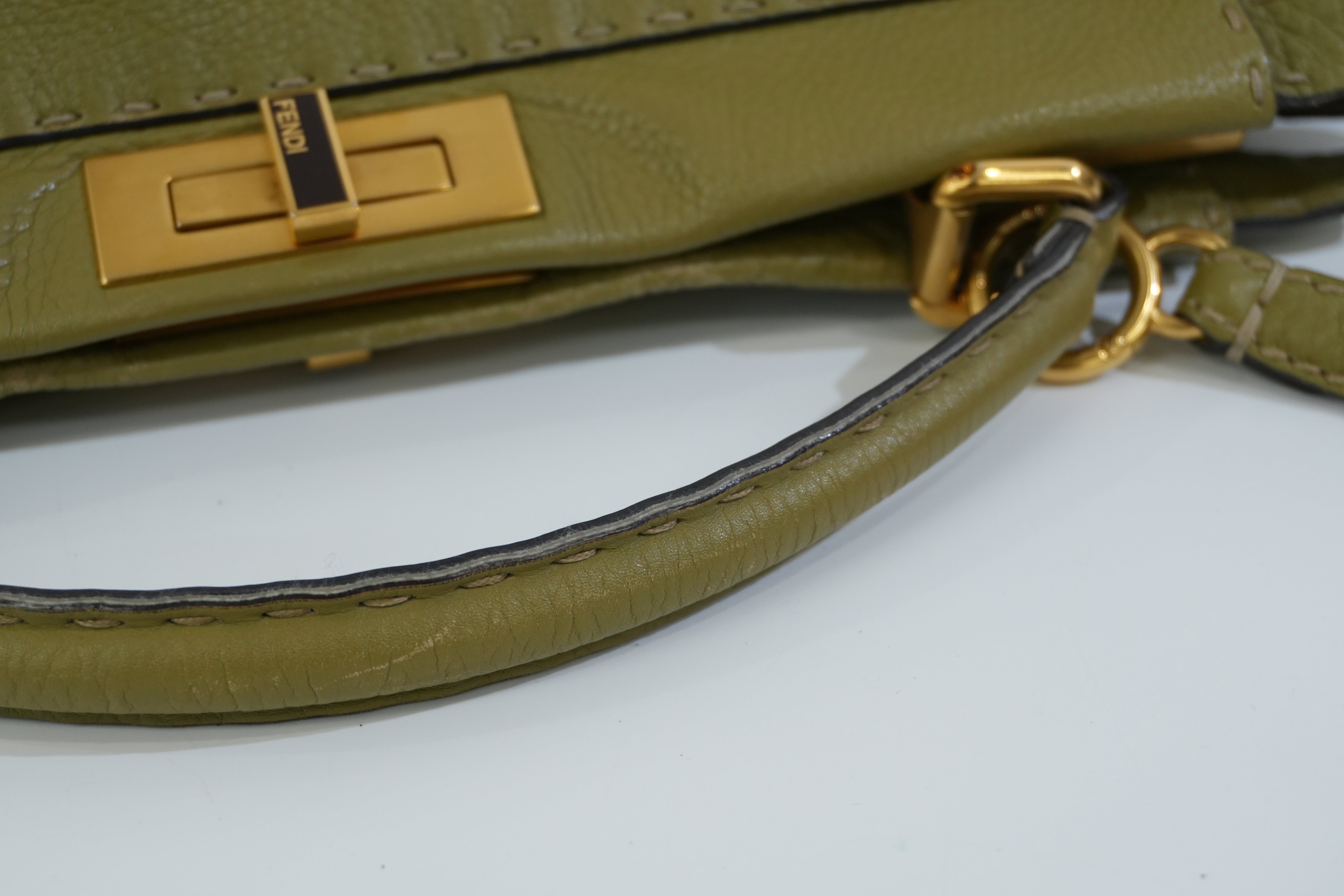 Pre-owned Fendi Calfskin Leather Peek a Boo Shoulder Bag Green