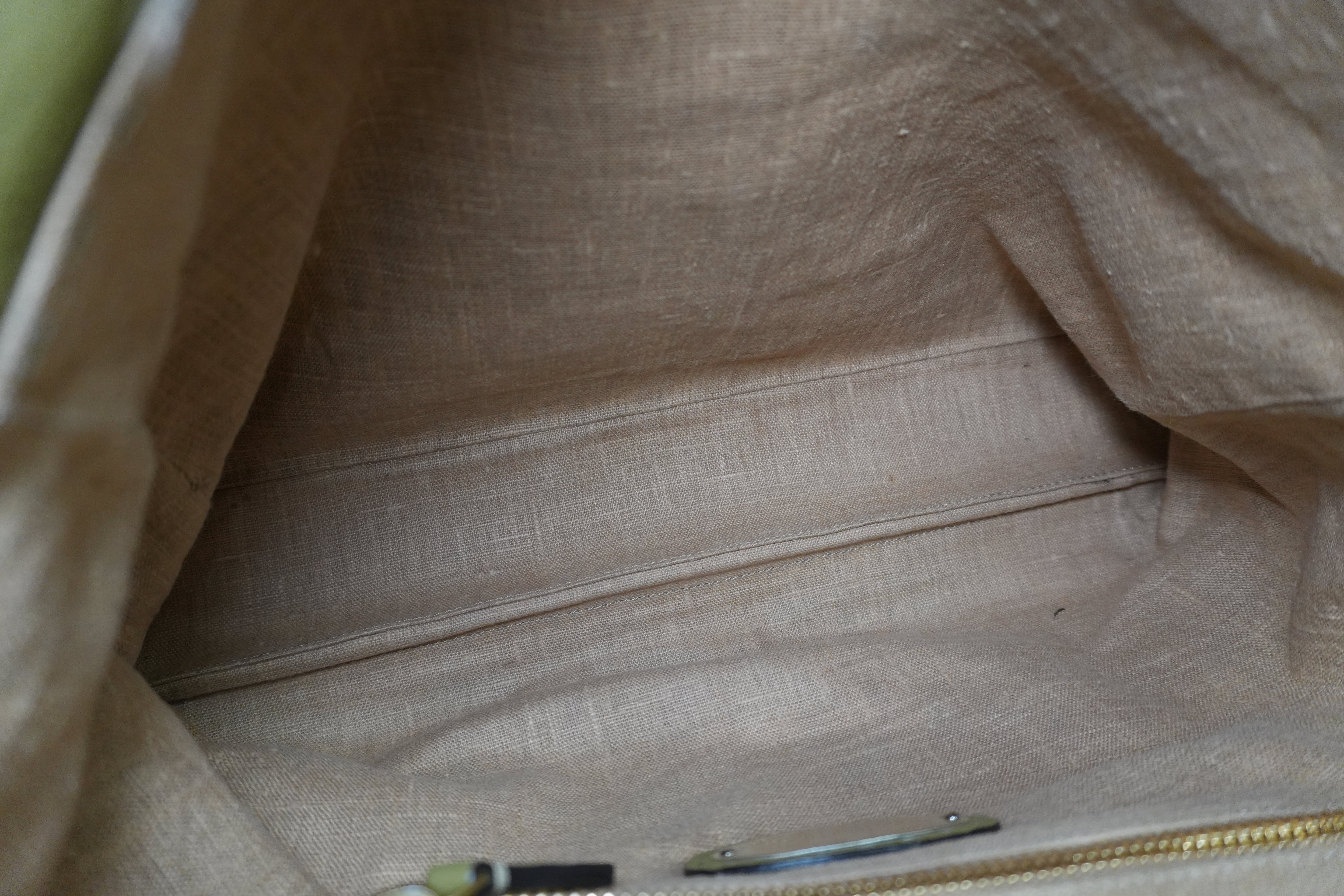 Pre-owned Fendi Calfskin Leather Peek a Boo Shoulder Bag Green