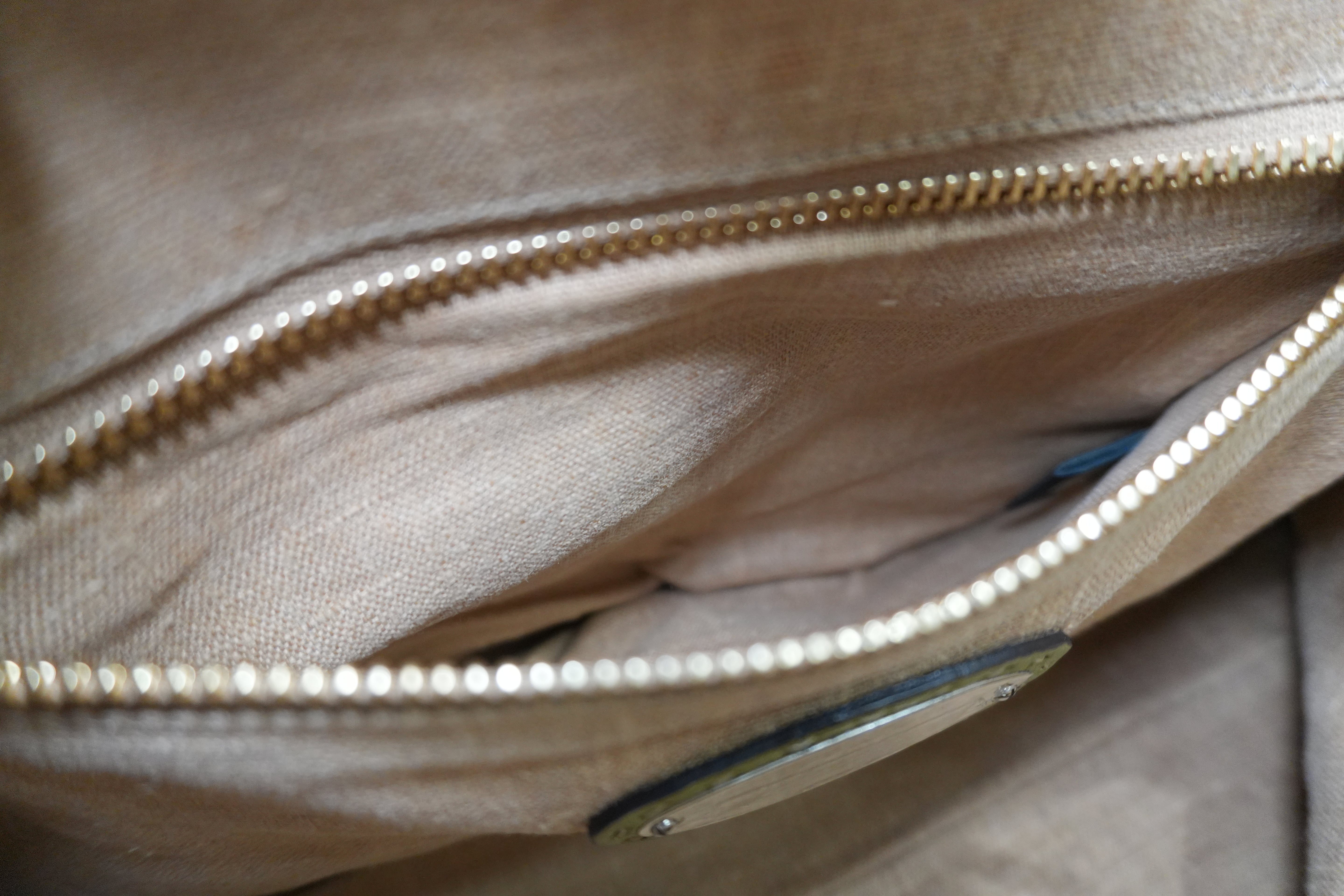 Pre-owned Fendi Calfskin Leather Peek a Boo Shoulder Bag Green